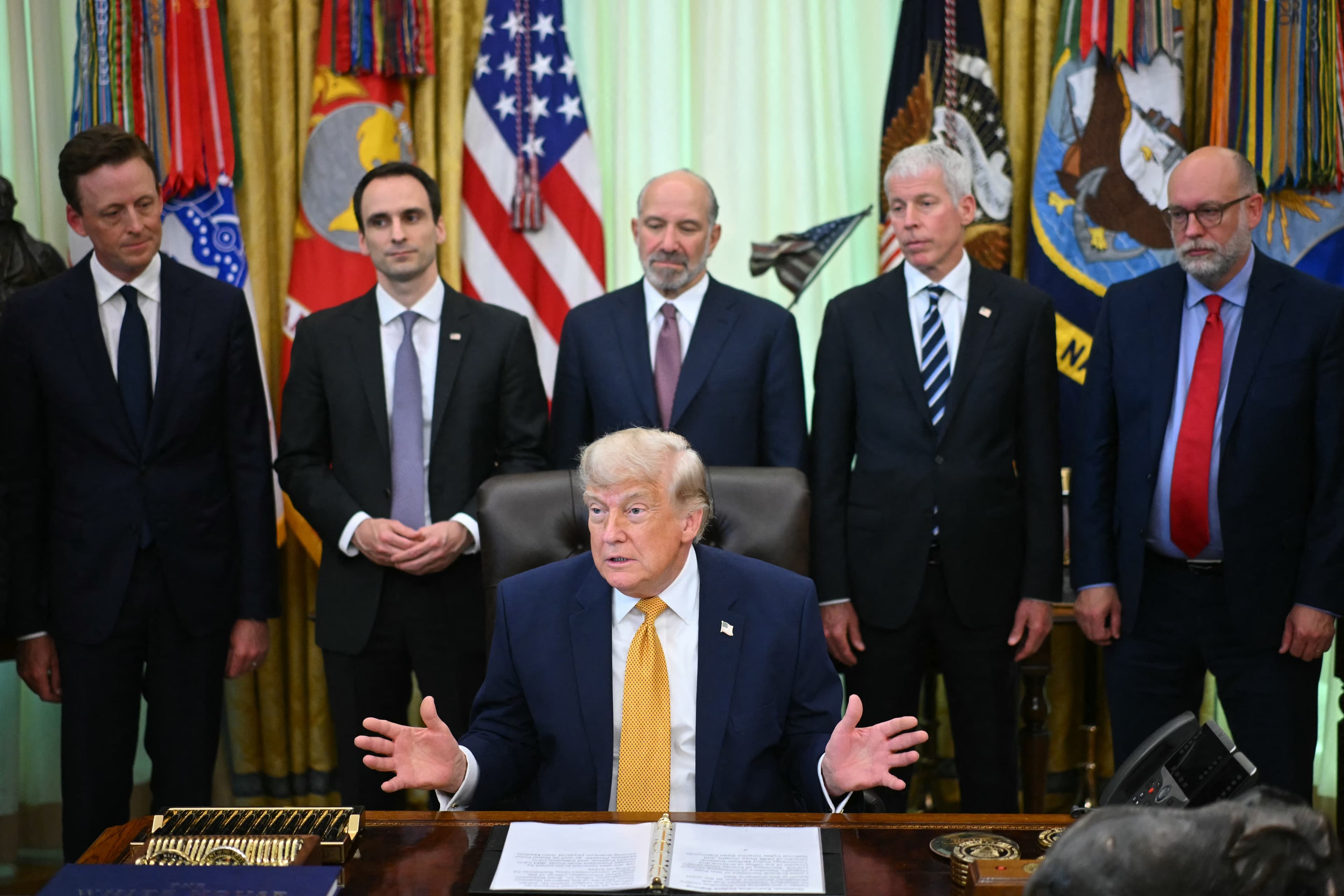 Trump'tan İran'a: Anlaşmaya uymazlarsa yapmam gerekeni yaparım