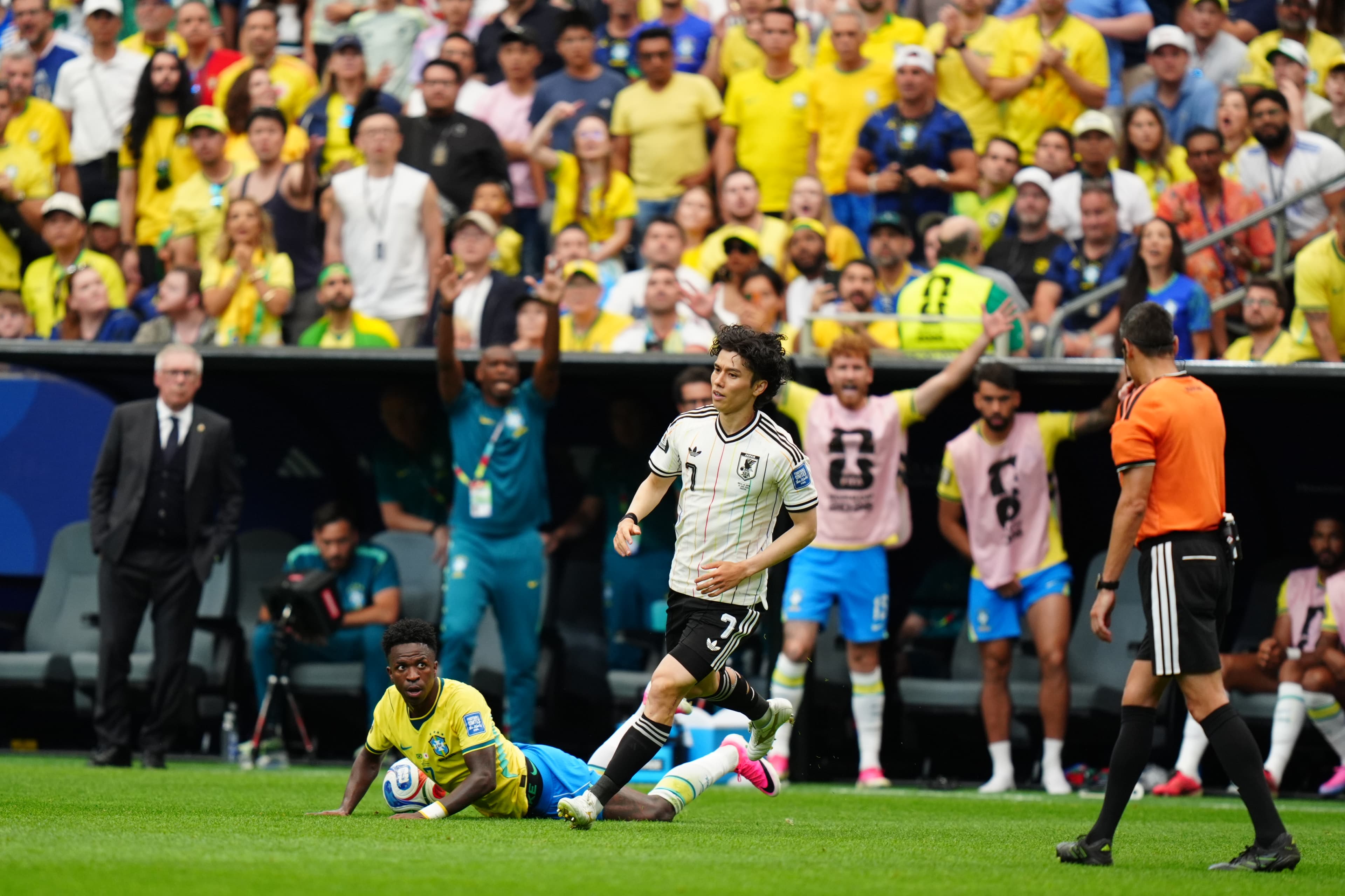 DÜNYA KUPASI - Brezilya Japonya'yı devirdi: 2-1