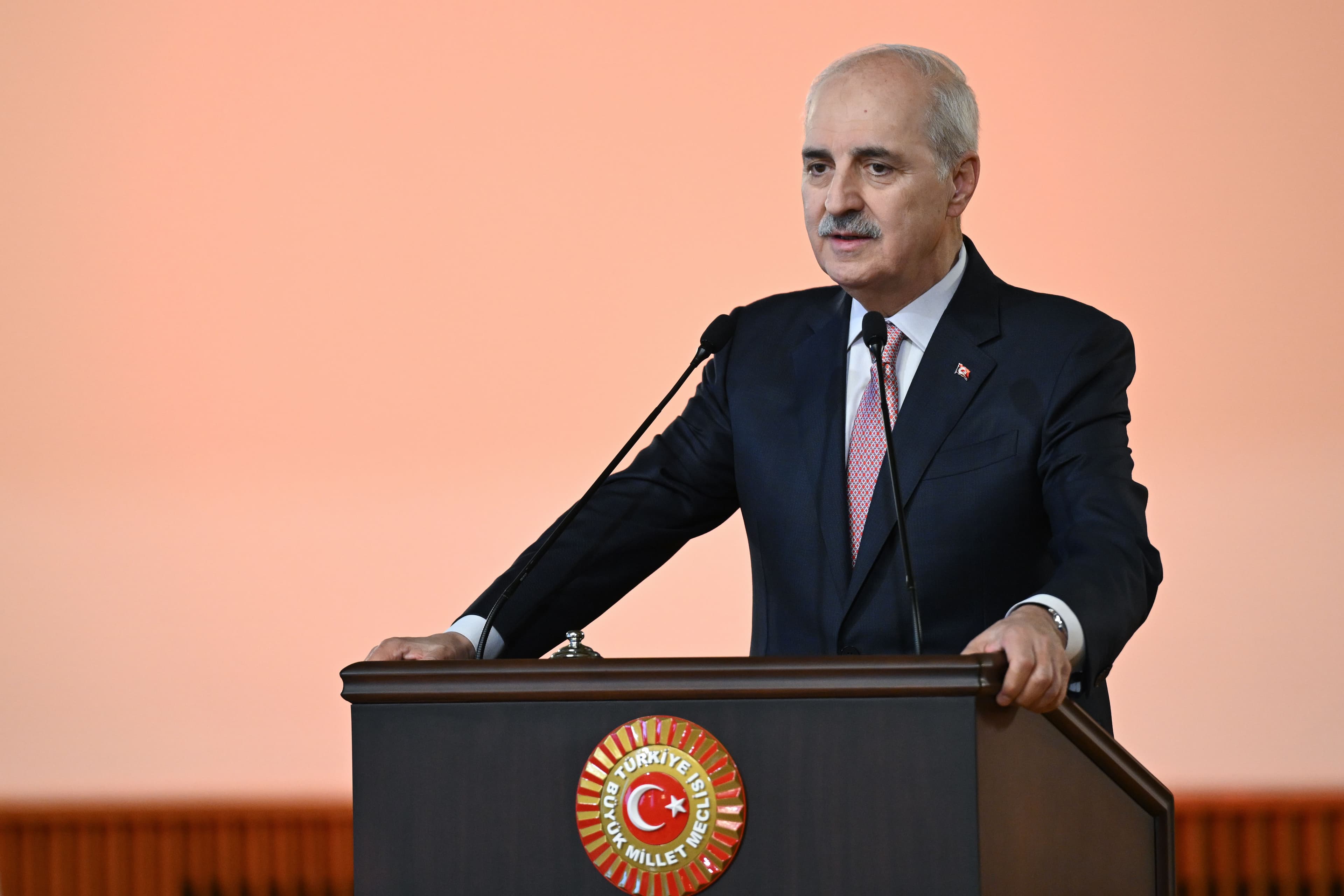 Kurtulmuş li ser yasaya pêvajoyê axivî: Divê Tirkiye vê gavê biavêje