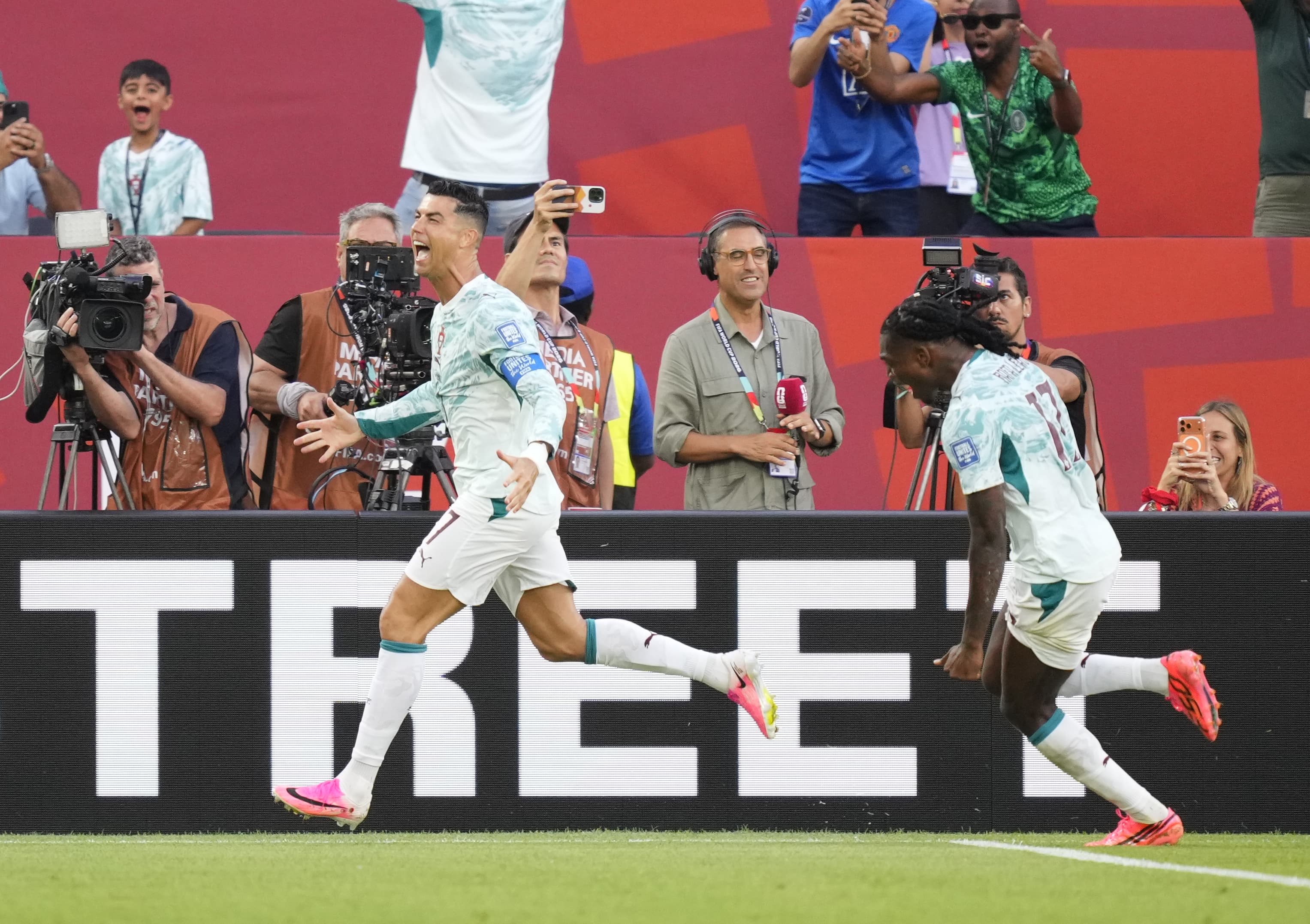 Portekiz, Hırvatistan'ı 2-1 yenerek üst tura çıktı