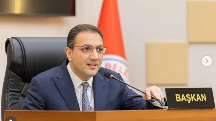 Balçova Belediye Başkanı Onur Yiğit görevden uzaklaştırıldı