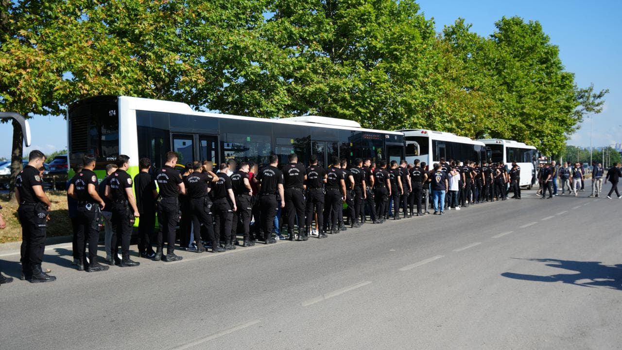31 ilde eş zamanlı operasyon: 6,6 milyar liralık bahis ağı çökertildi