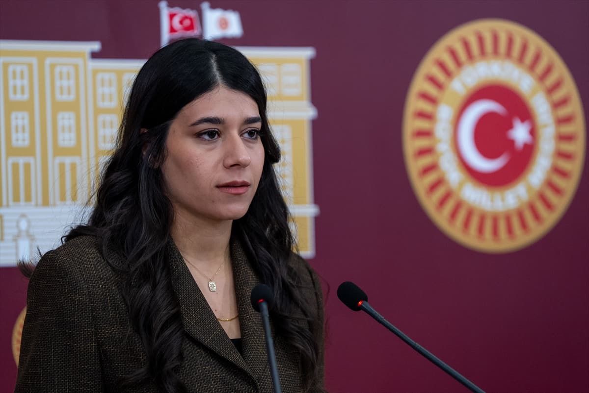MARDİN’DE ELEKTRİK KESİNTİLERİ- DEM Parti’li Güneş’ten DEDAŞ’a tepki