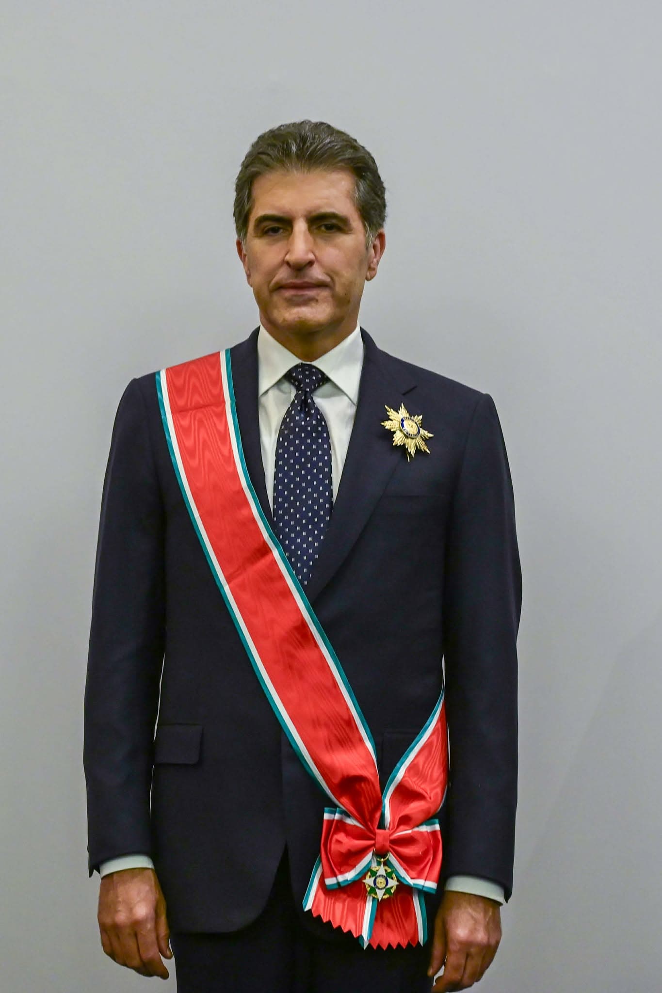 عیماد ئەحمەد پیرۆزبایی لە نێچیرڤان بارزانی دەکات: پیاوی میانڕەوی، متمانە و دووربینی
