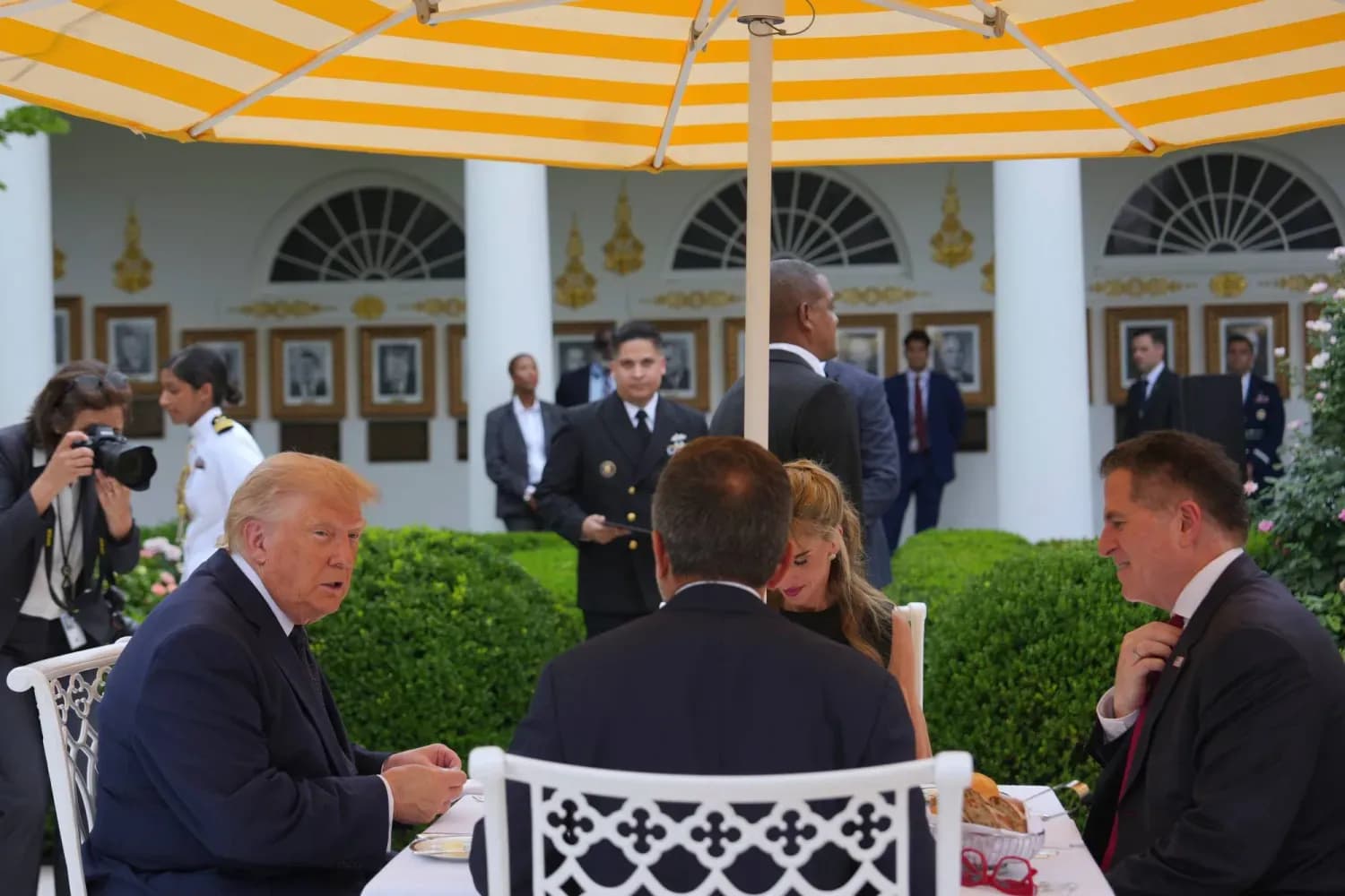 ABD'de 8 kişiye Beyaz Saray'a saldırı ve Trump'a suikast planı suçlaması
