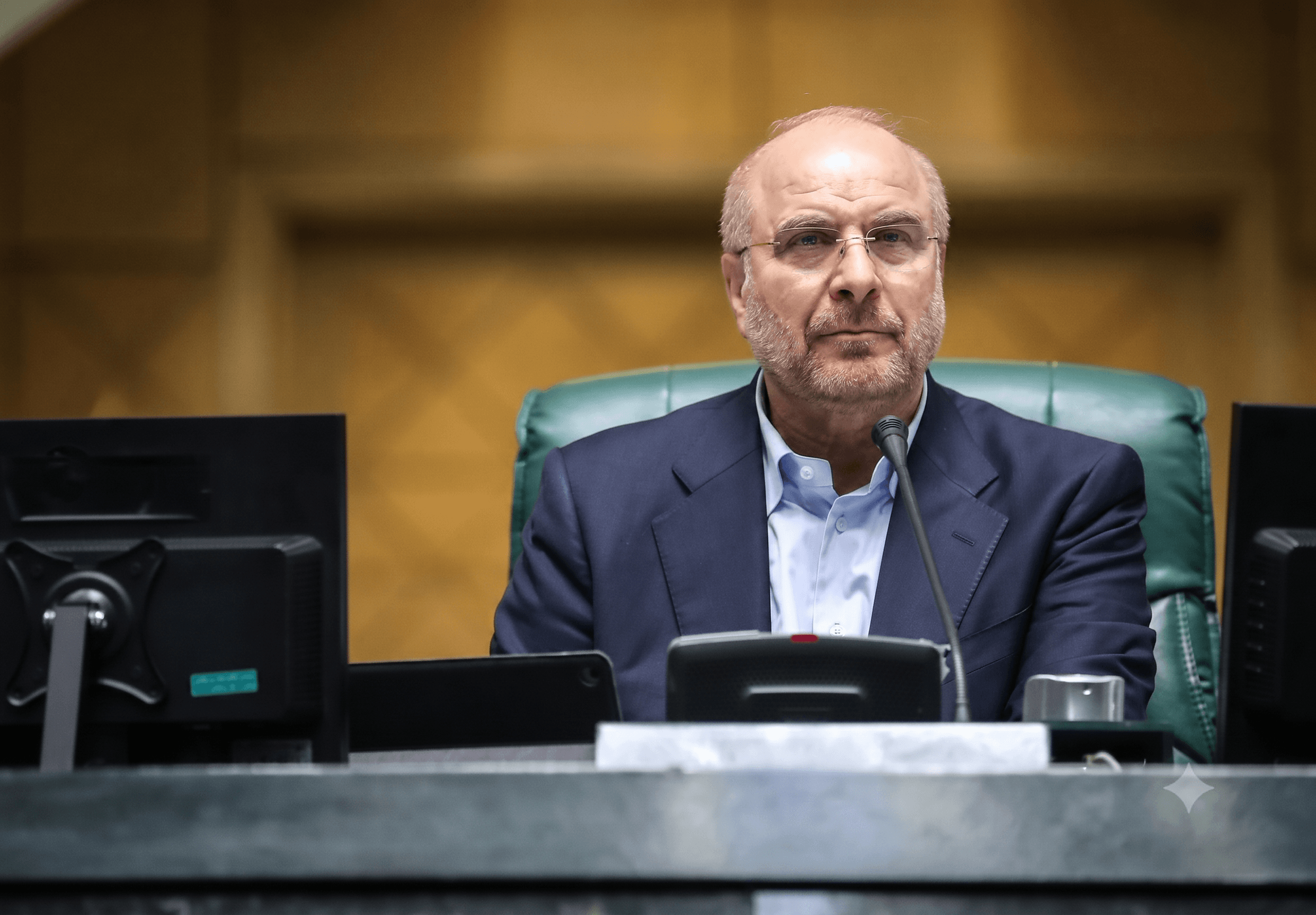 محەممەد باقر قالیباف: شەڕمان لەگەڵ ئەمریکا هیچ کات بە خۆبەدەستەوەدان کۆتایی نایەت