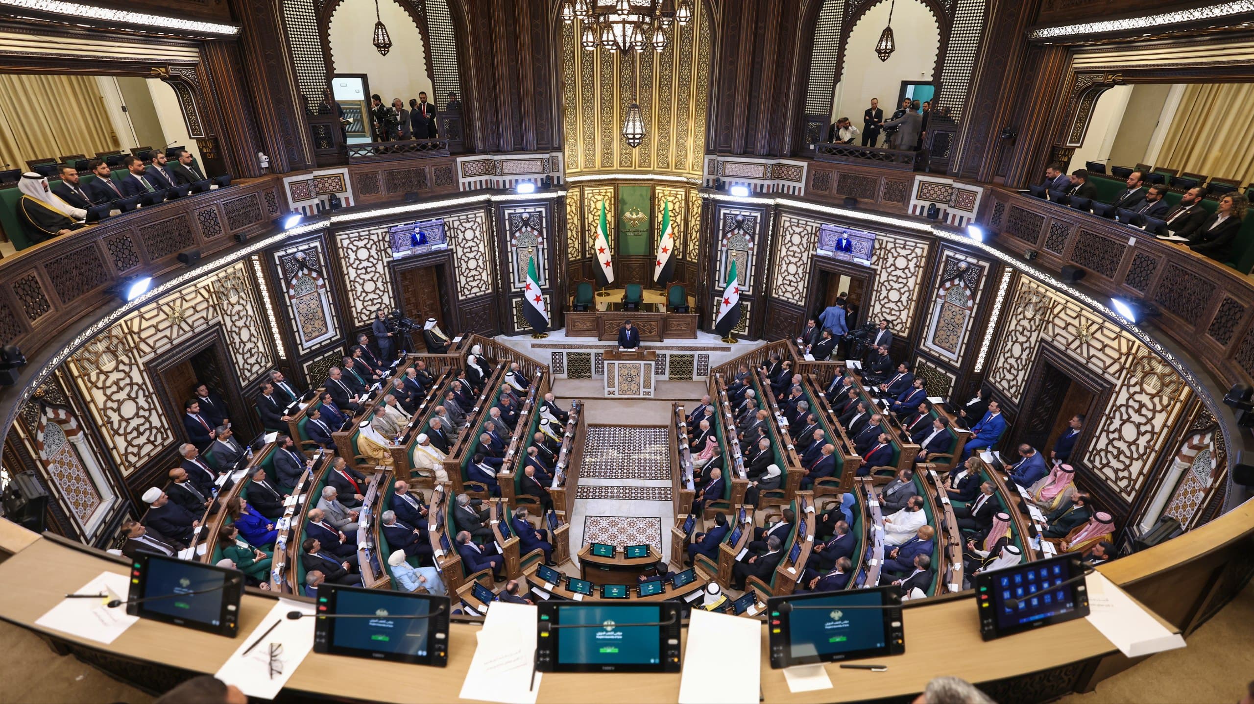 ŞAM - Suriye parlamentosu ilk oturumunu yaptı