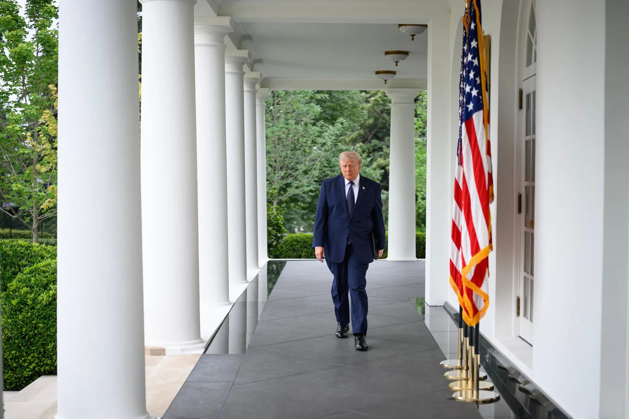 Trump: Her şeyden vazgeçiyorlardı, ardından iki saat sonra aniden bir gemiye saldırdılar