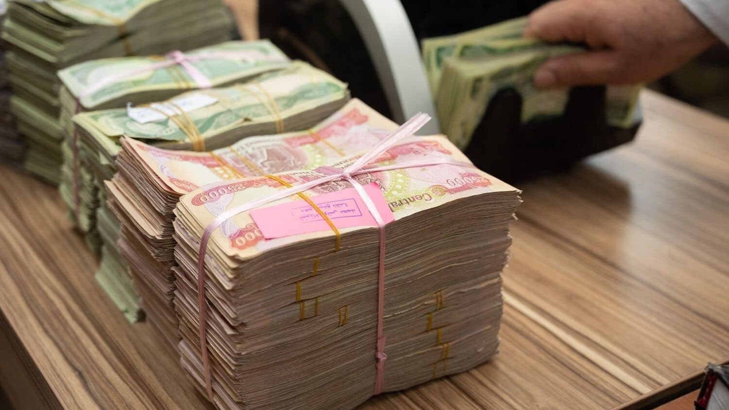 Iraq's state deficit jumps 68% in first quarter of 2026