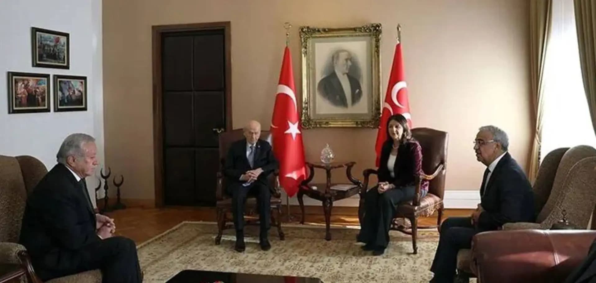 Heyeta Îmraliyê û Devlet Bahçelî civiyan