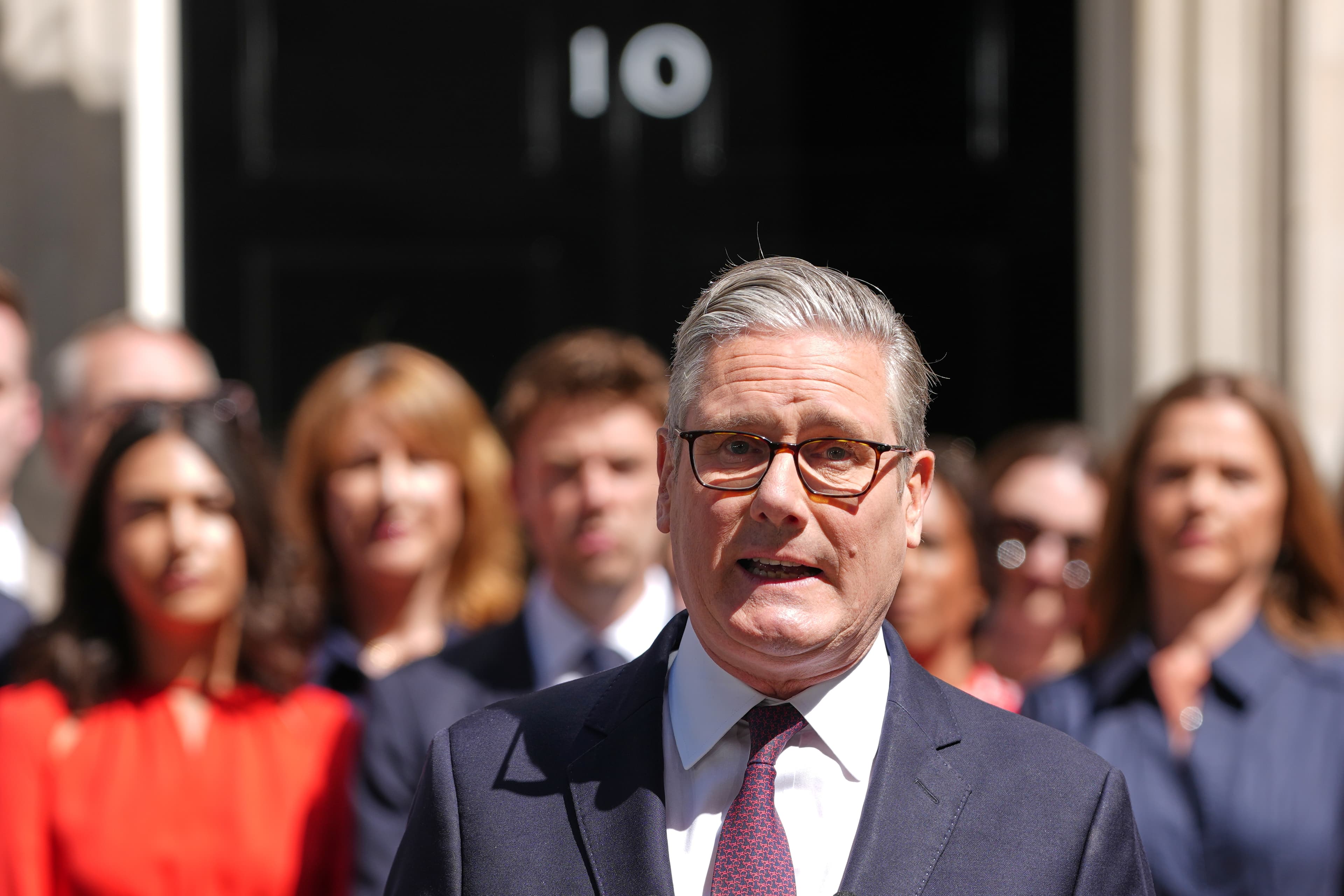 Starmer resmen istifa etti: İngiltere'nin yeni başbakanı Andy Burnham oldu