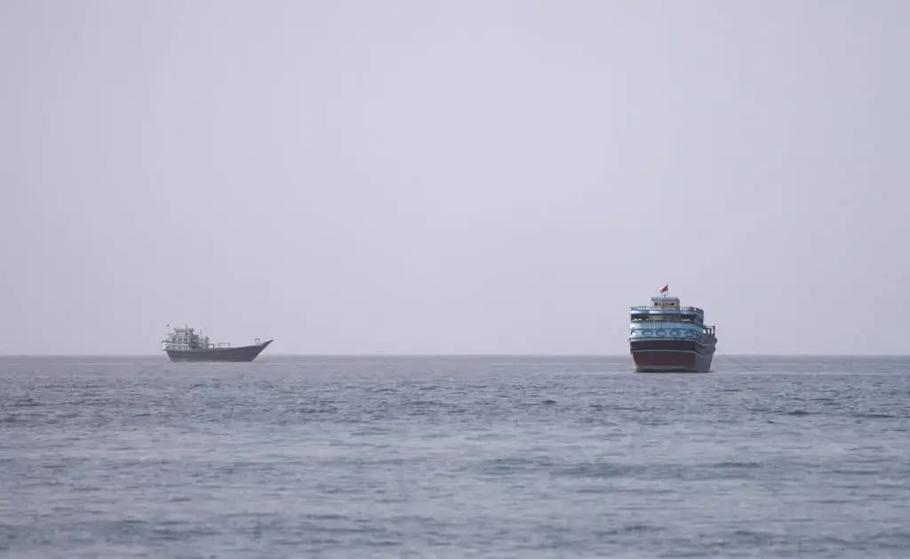 Li Tengava Hurmizê êrişî du tankerên petrolê hat kirin