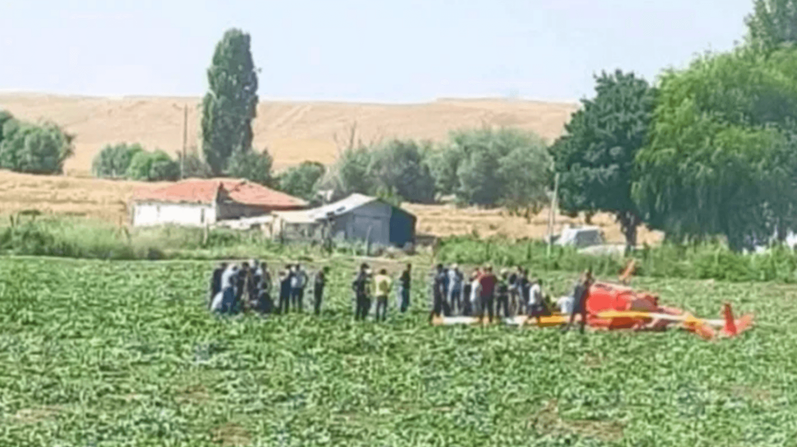 Ankara'da eğitim helikopteri düştü