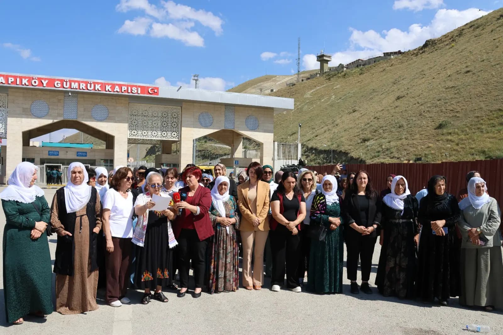 پلاتفۆرمی یەکێتیی ژنانی کورد لە وان هێرشەکانی ئێران بۆسەر هەرێمی کوردستان سەرکۆنە دەکات
