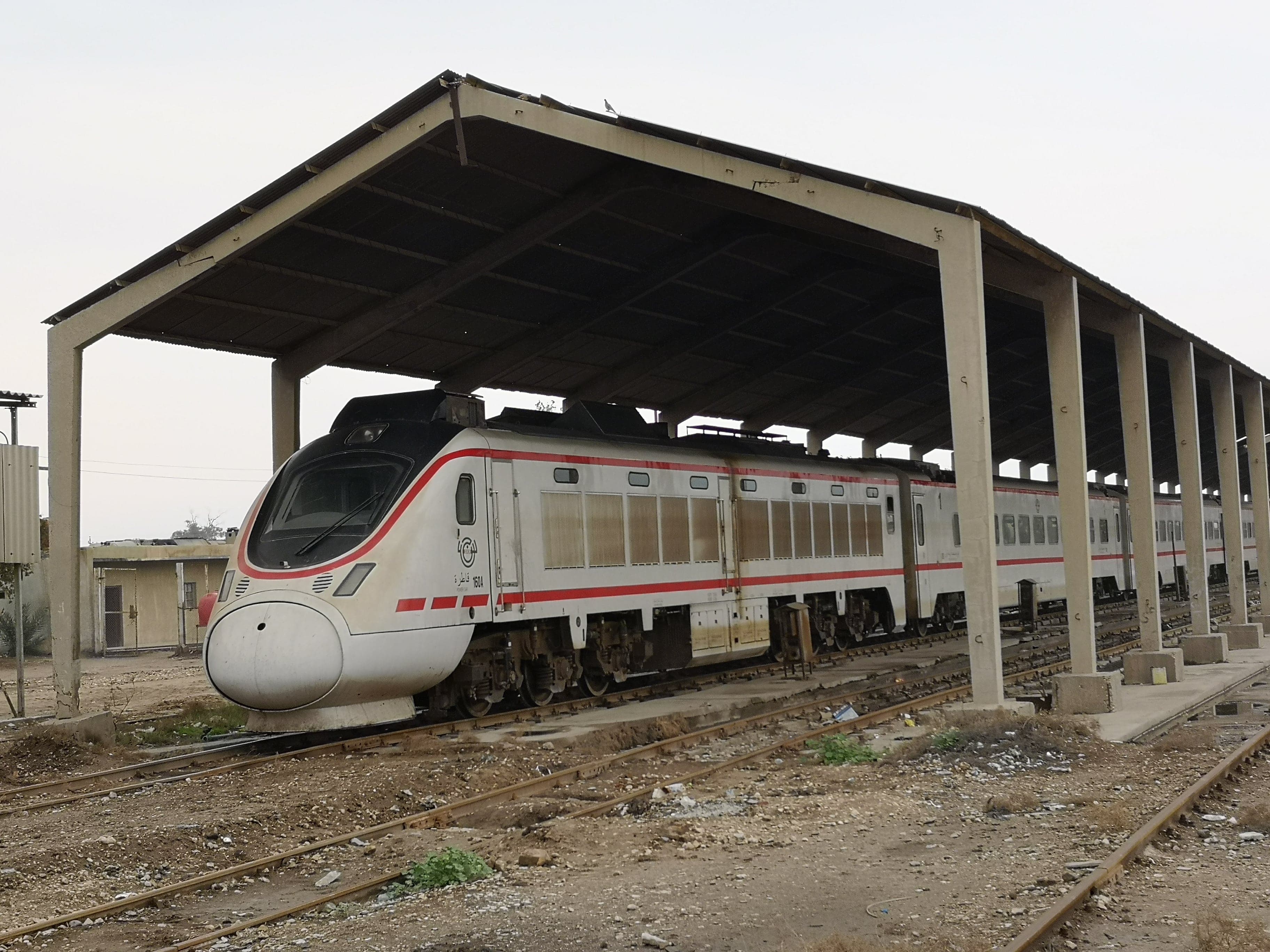 شەمەندەفەرێکی هێڵی ئاسنینی عێراق