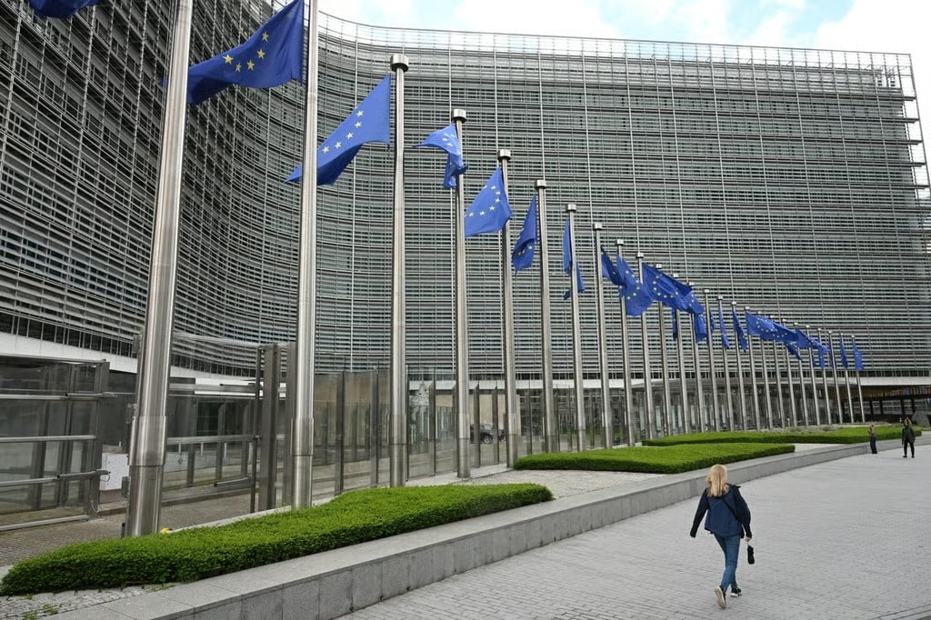 Iran24-07-2026EU sanctions Iranian individuals over ruling on dissidents, cyber attacksThe European Union (EU) Council on Friday imposed restrictive measures on an additional six individuals over human rights violations in Iran, which include five judges of the Islamic Revolutionary Guard Corps (IRGC) and an Iranian hacker.
