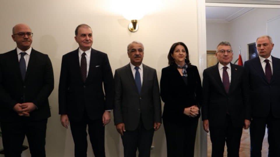 DEM Parti İmralı Heyeti, AK Parti ile çerçeve yasayı görüştü
