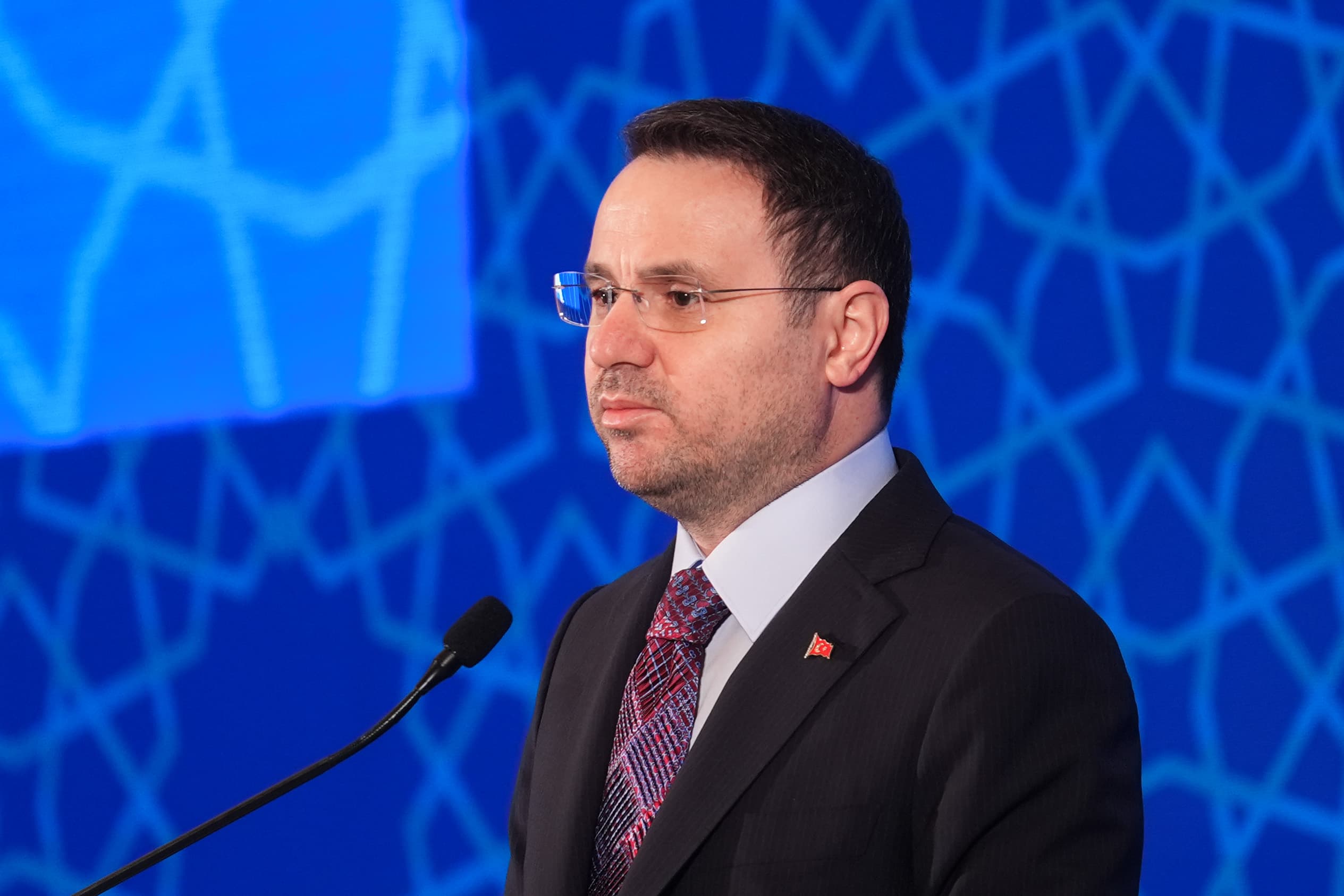 Akın Gürlek: Ahbap soruşturmasının dördüncü dalgasında 13 kişi gözaltına alındı