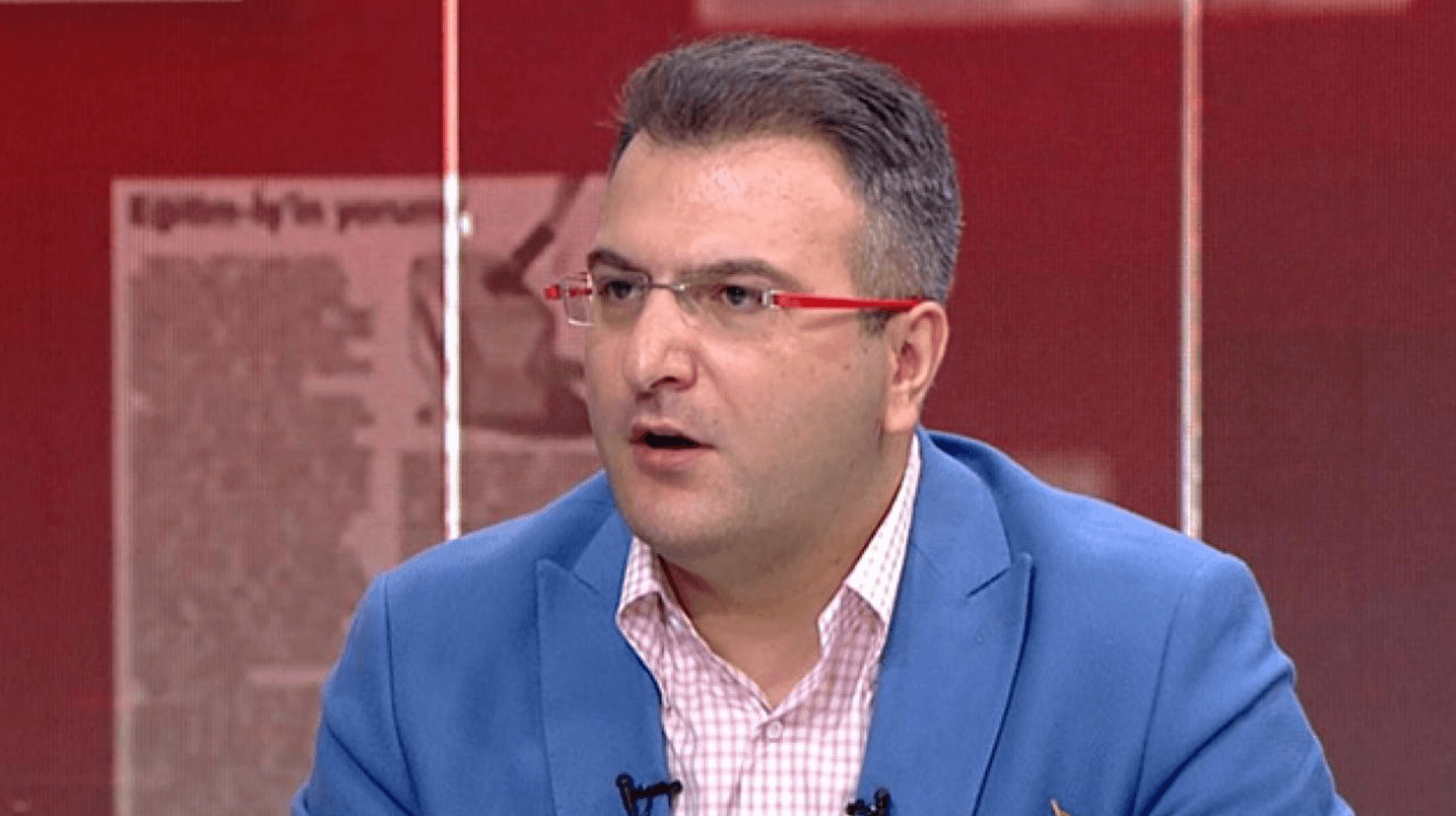 Gazeteci Cem Küçük tutuklandı