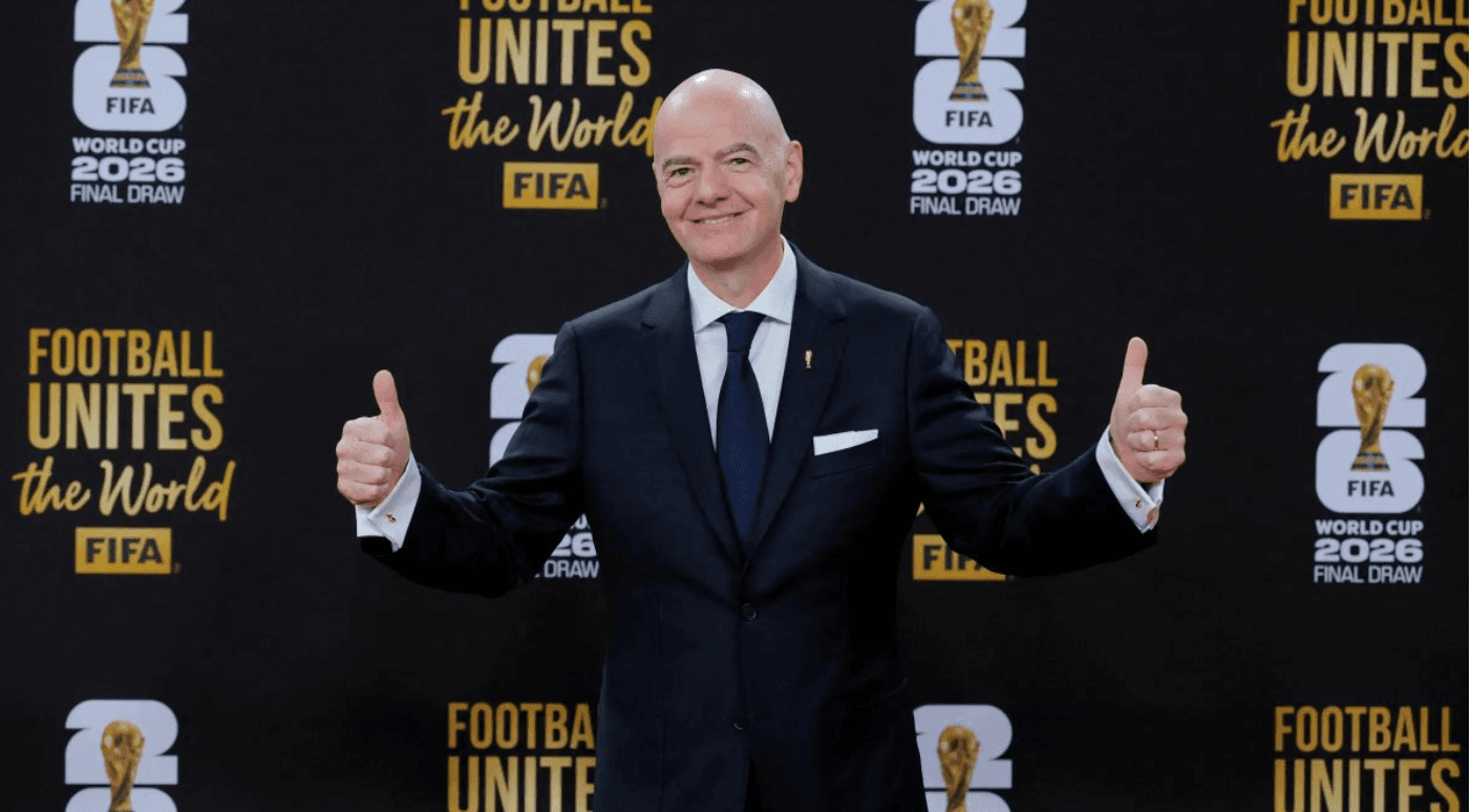 FIFA, futbolun ticari haklarını özelleştirme planından vazgeçti