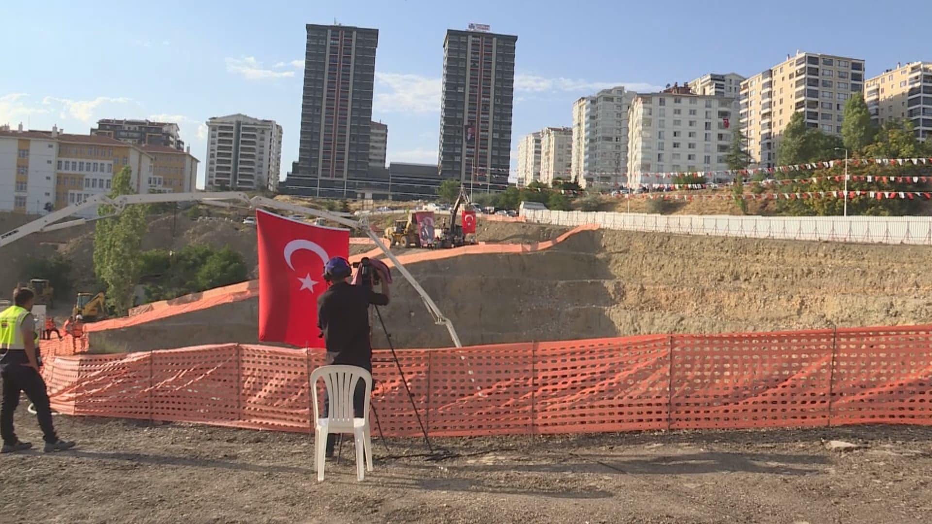 Li Enqereyê kevirê bingehîn ê Cemxaneya Mamakê hat danîn