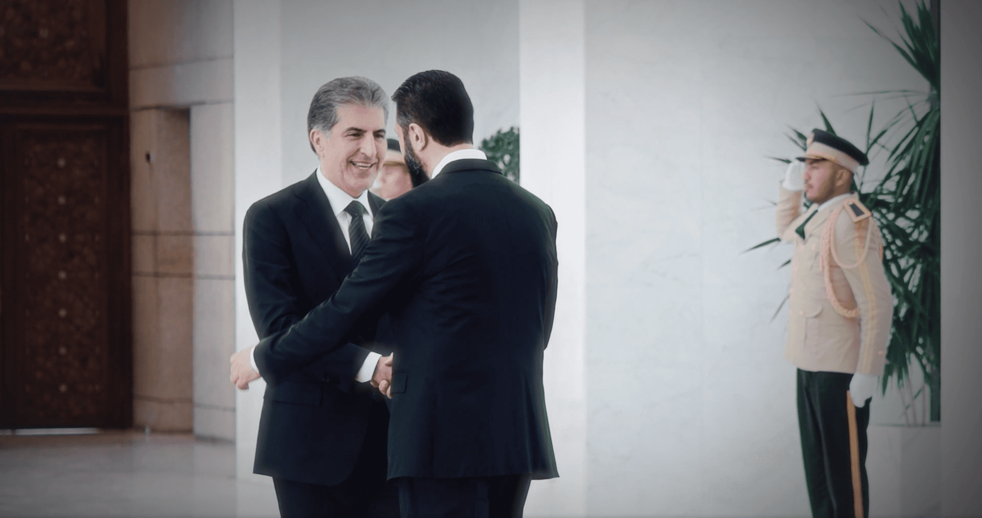 Ahmed Şara'dan Neçirvan Barzani görüşmesine ilişkin Kürtçe paylaşım