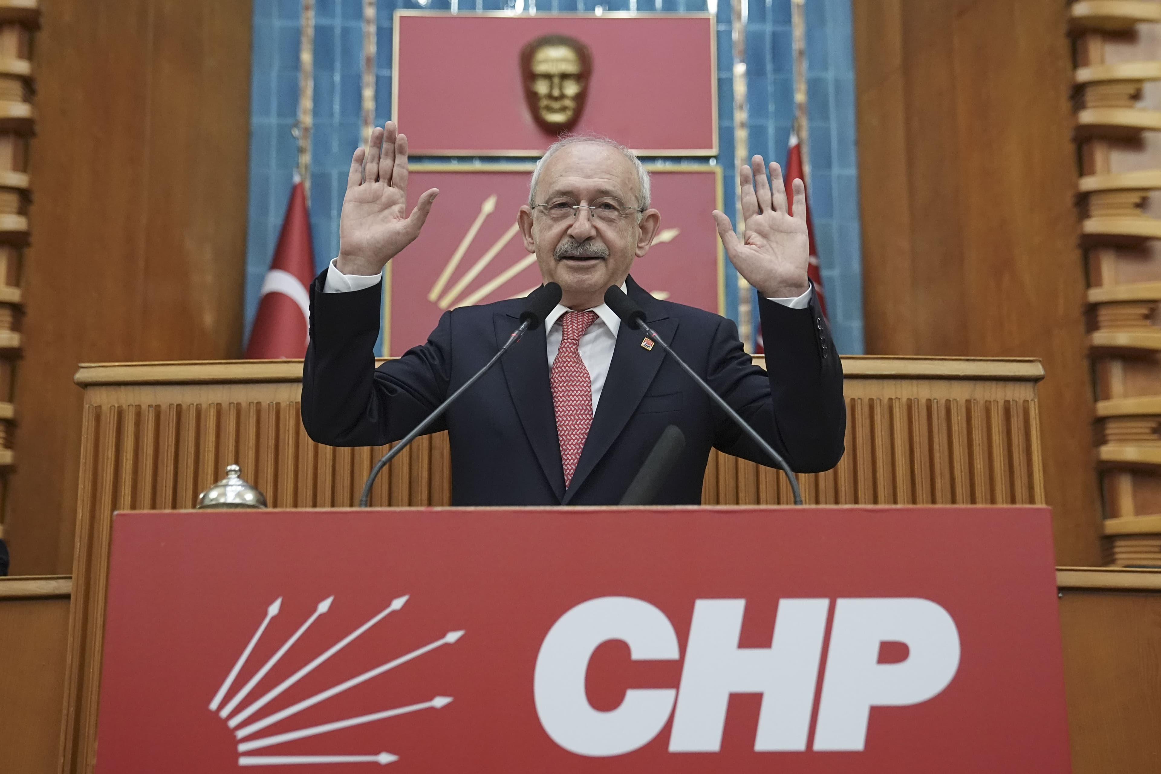 Kılıçdaroğlu, 3 yıl sonra CHP grup toplantısında konuştu