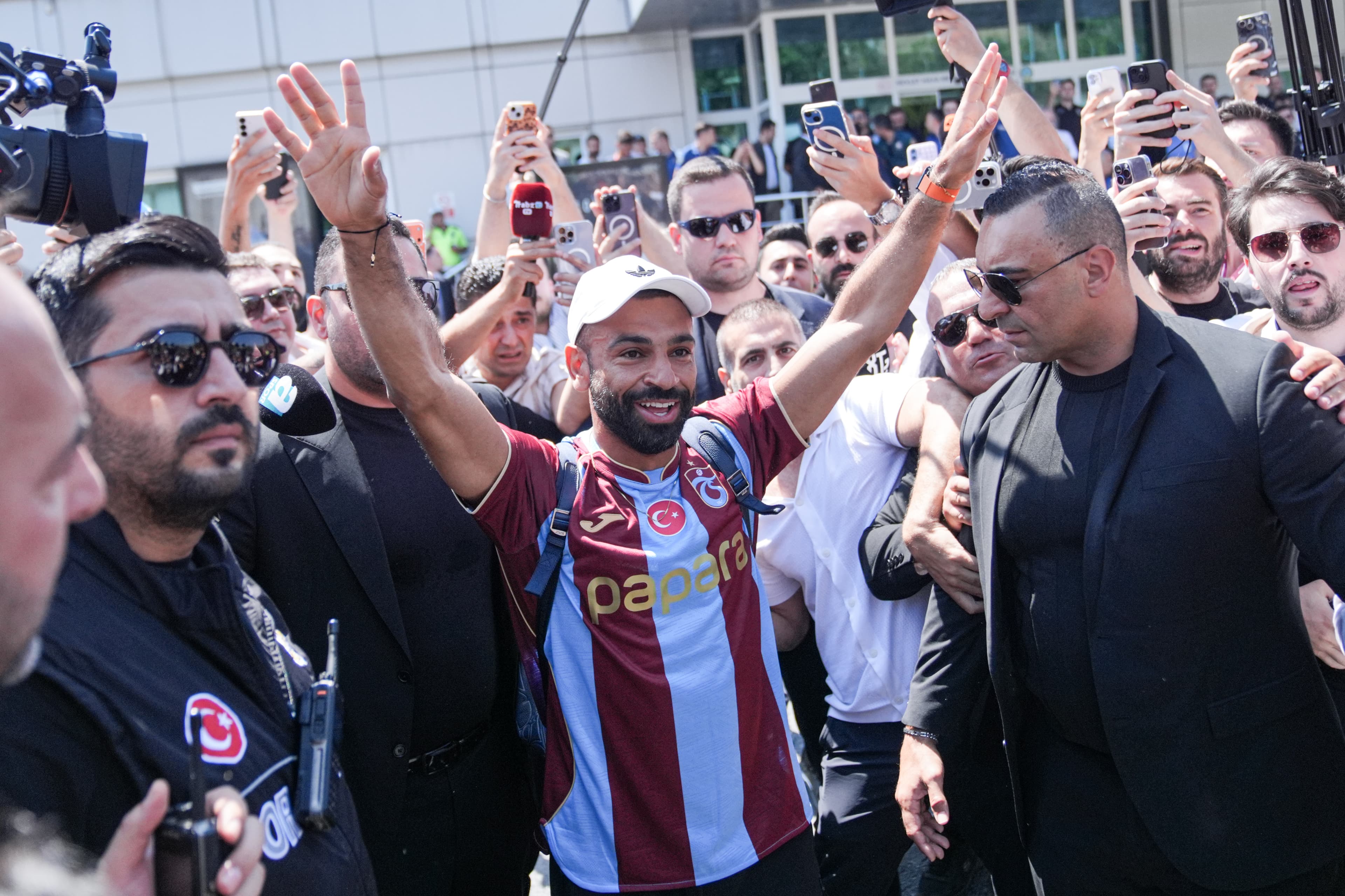 Trabzonspor'un yeni transferi Mohamed Salah İstanbul'a geldi