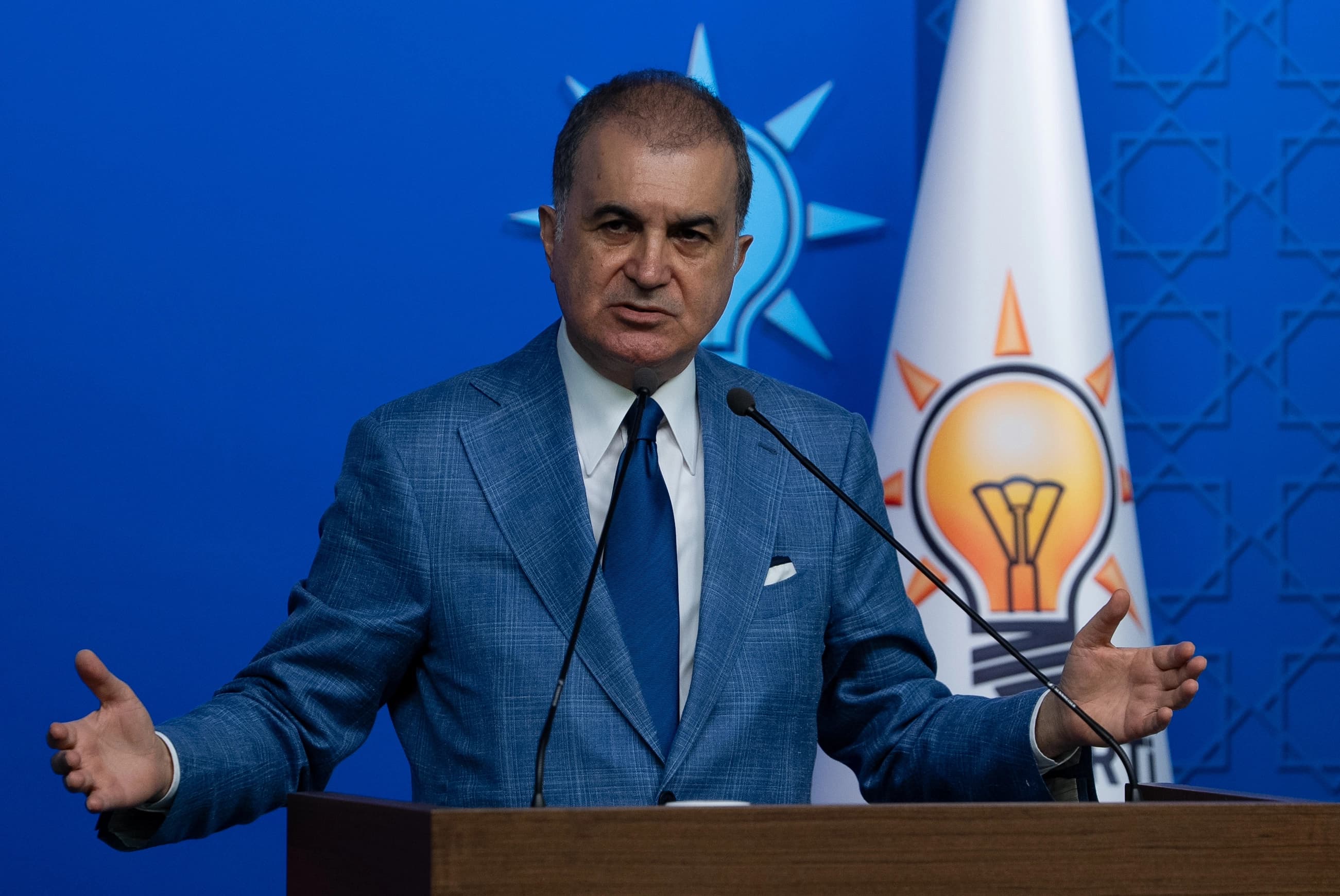 AK Partî yasaya pêvajoyê wekî 'Modela Tirkiyeyê' dibîne