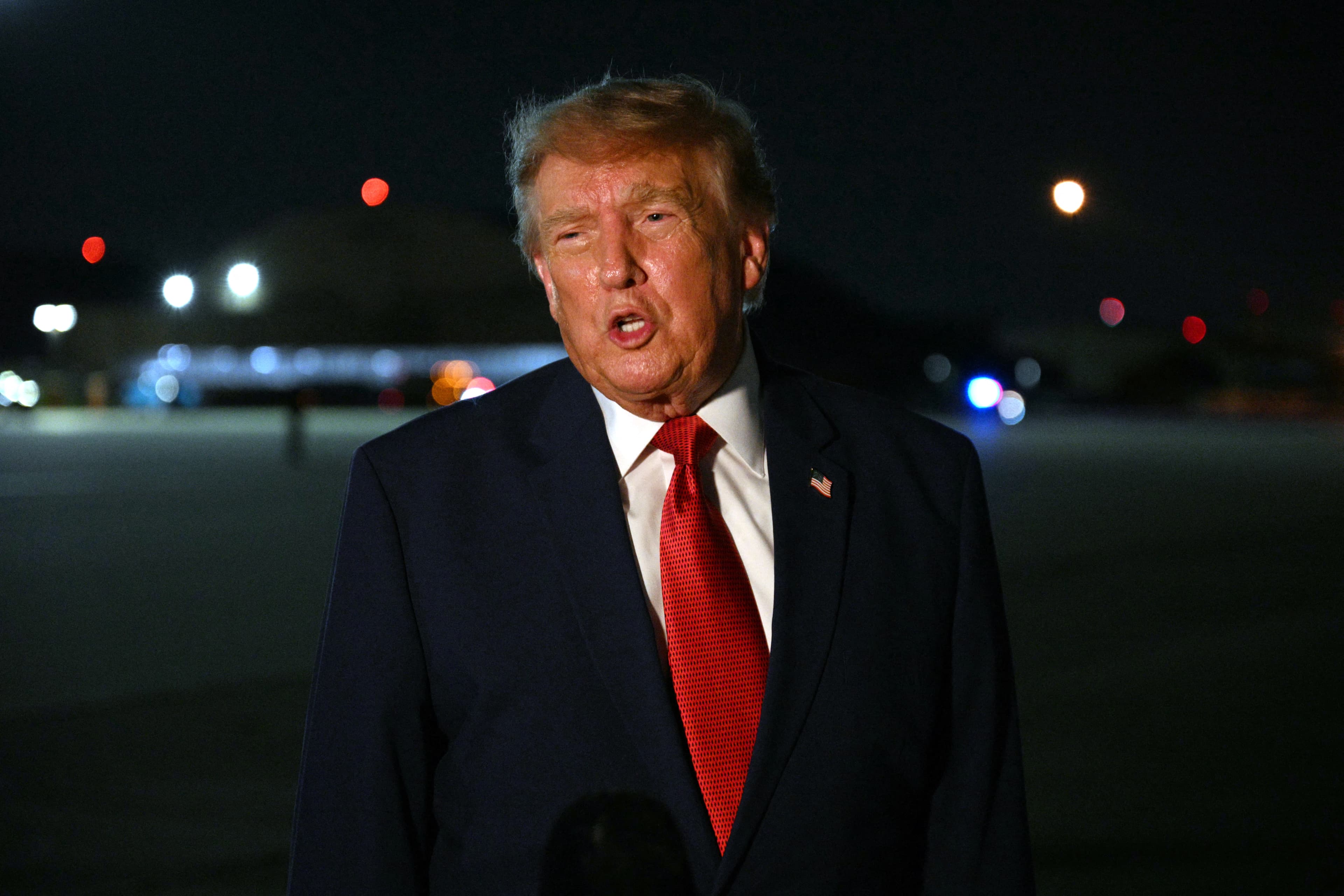 Trump: Ez ji ber gefan bi balafireke cuda ji Tirkiyeyê derketim