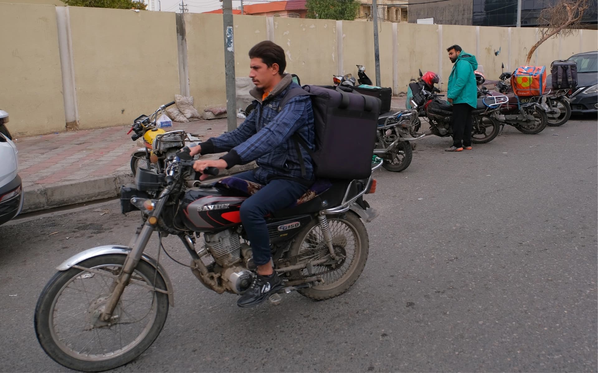 بۆچی بەنزینی 750 دیناری بە ماتۆڕسکیل نادرێت؟ وەڵامی نەوت و کانزاکانی هەولێر