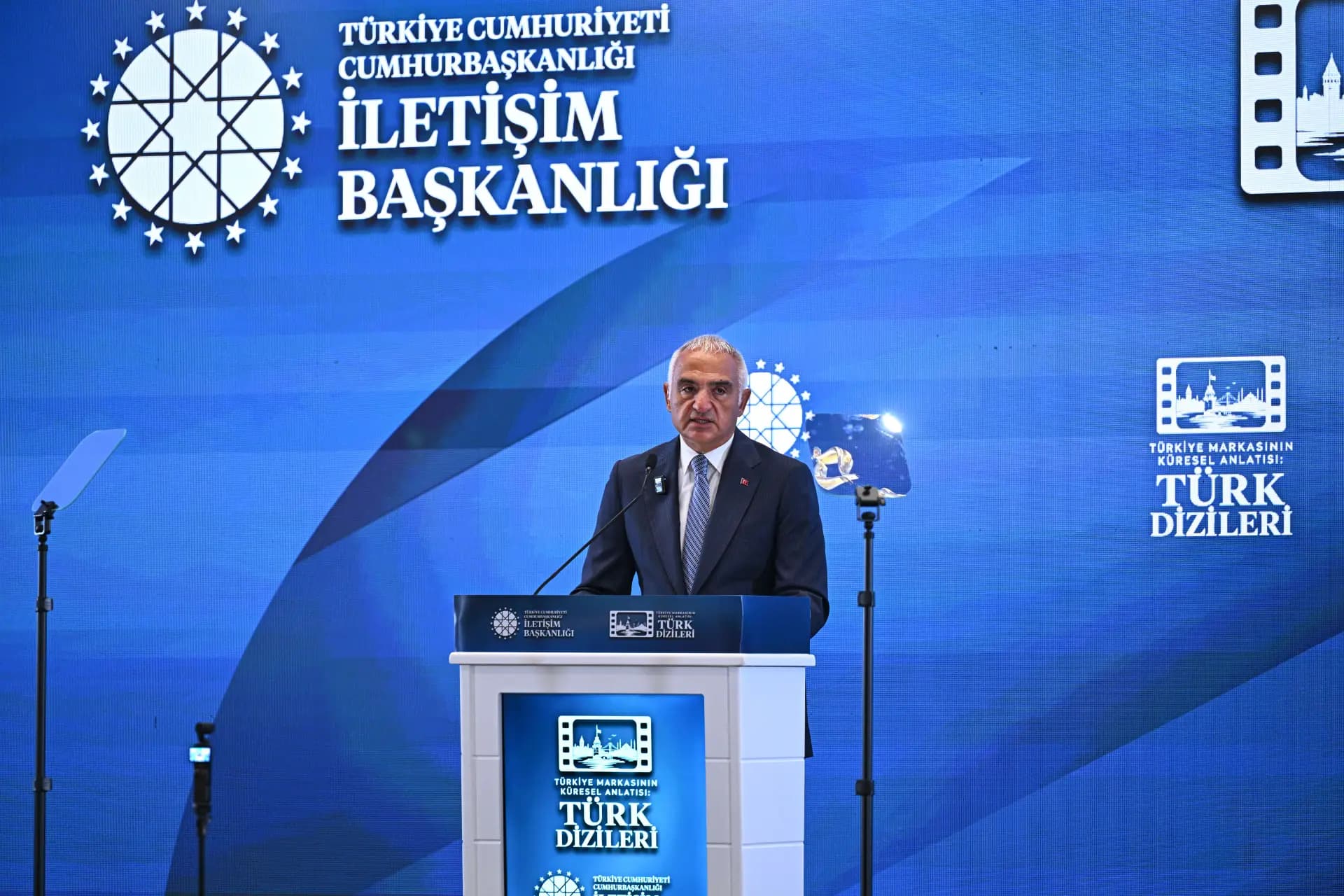 وەزیری گەشتوگوزاری تورکیا: یەک ملیار کەس لە 170 وڵات سەیری دراماکانمان دەکەن