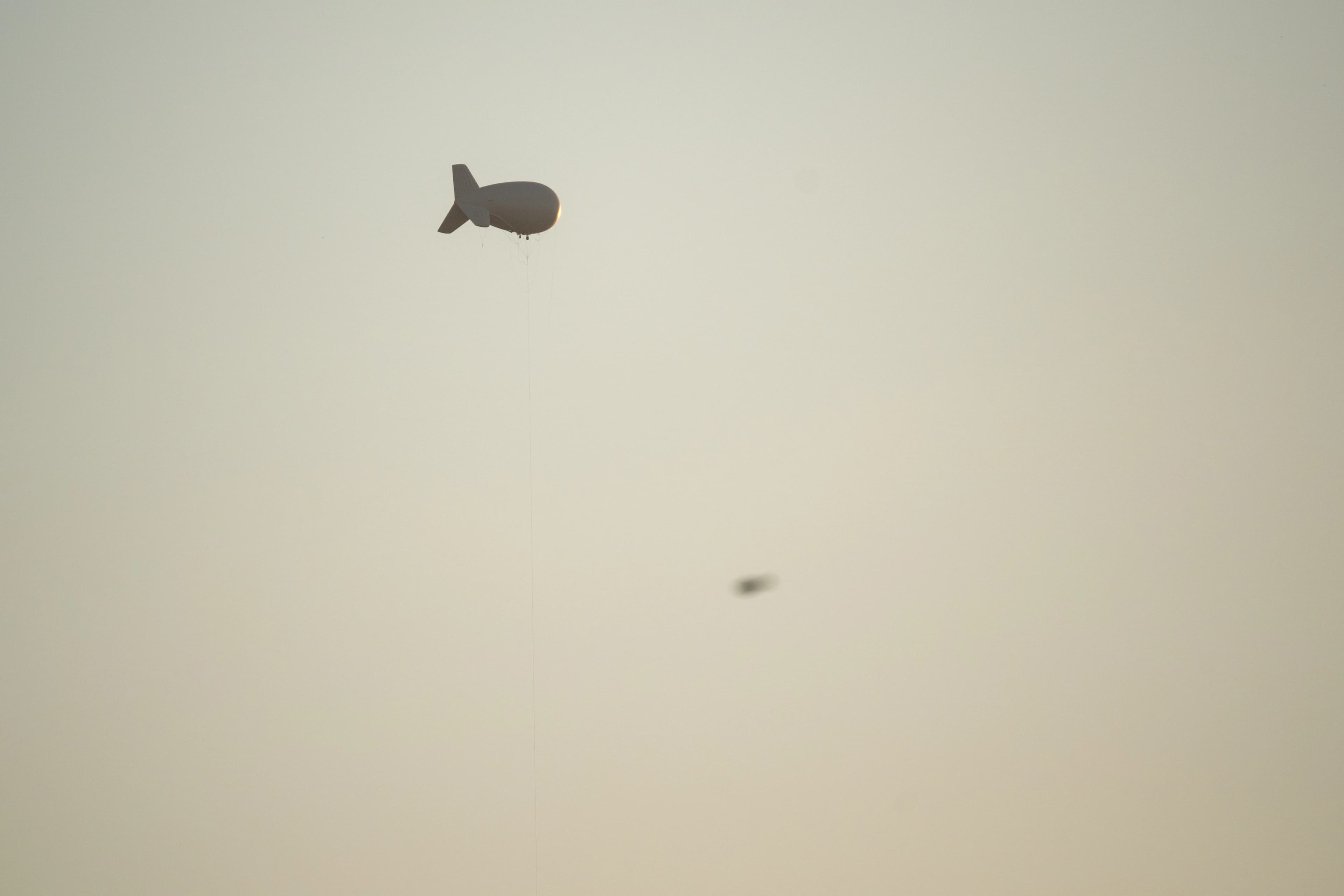A photo of the Tethered Aerostat Radar System (TARS) surveillance balloon over Erbil. File photo: Bilind T. Abdullah/ Rudaw