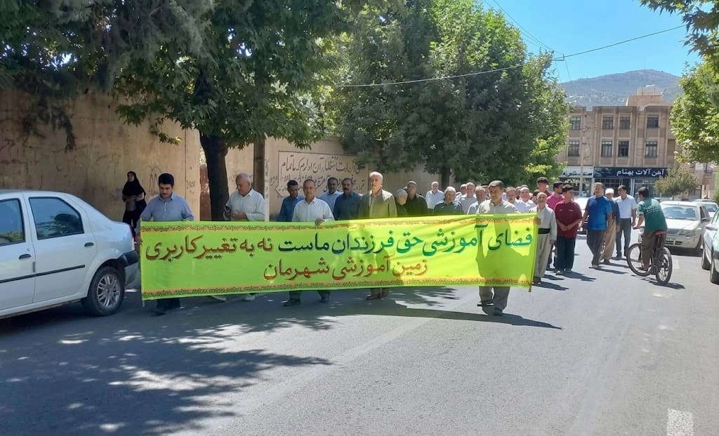 مەریوان بەدەست کەمیی قوتابخانە دەناڵێنێت؛ لە هەندێک پۆلدا زیاتر لە 40 قوتابی هەن