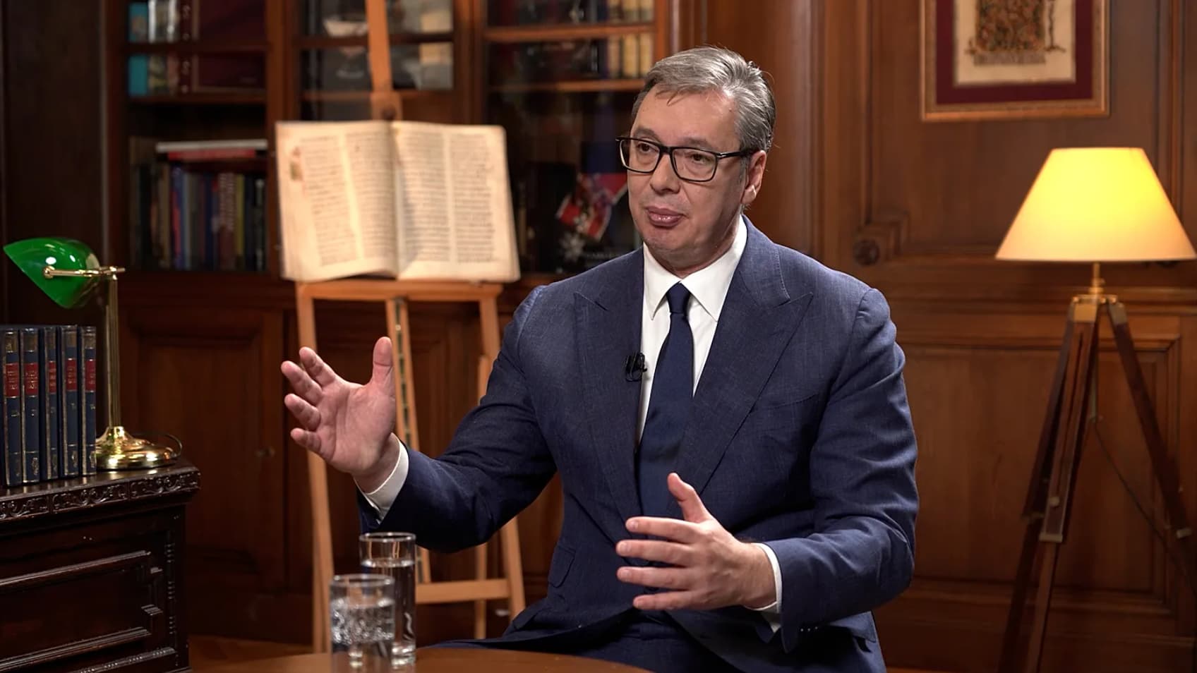 Sırbistan Cumhurbaşkanı Vucic istifa edeceğini açıkladı