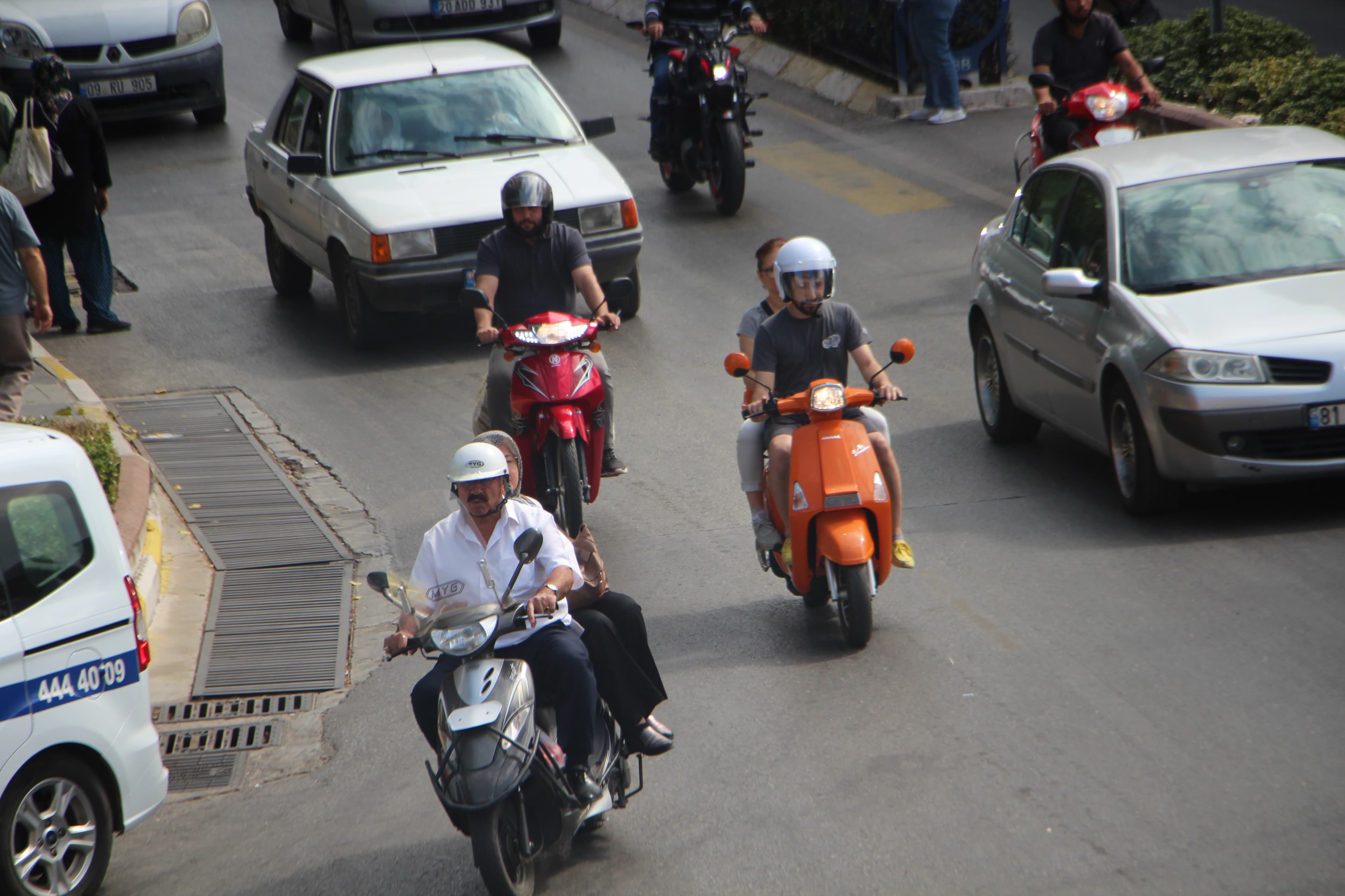 URFA VE ŞIRNAK DAHİL- Motosiklet sayısının otomobil sayısını geçtiği il sayısı 7 oldu