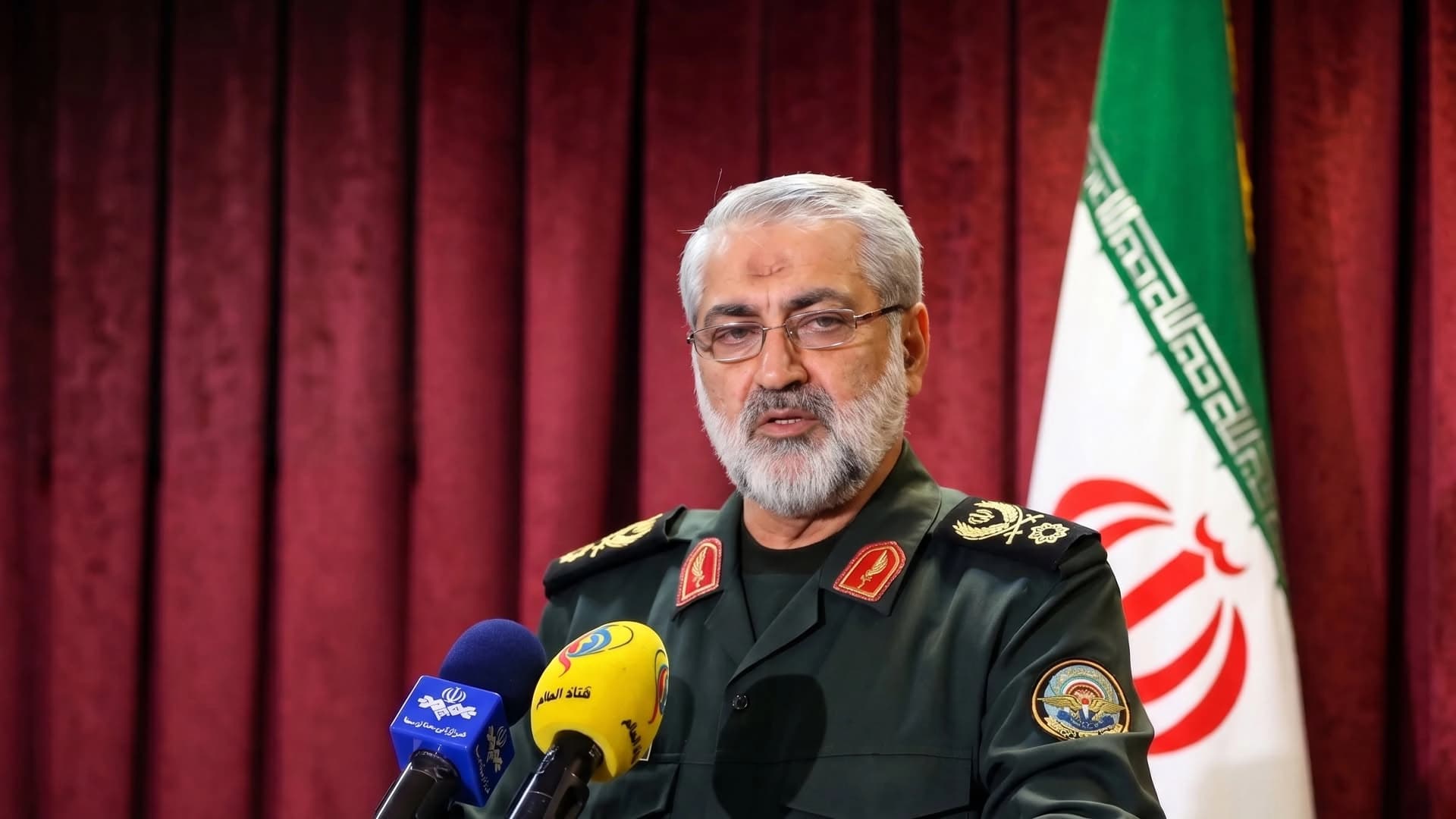 هێزە چەکدارەکانی ئێران: بانگەشەی ئەمریکا بۆ تێپەڕاندنی نەوت بە تەنگەی هورمزدا درۆیە