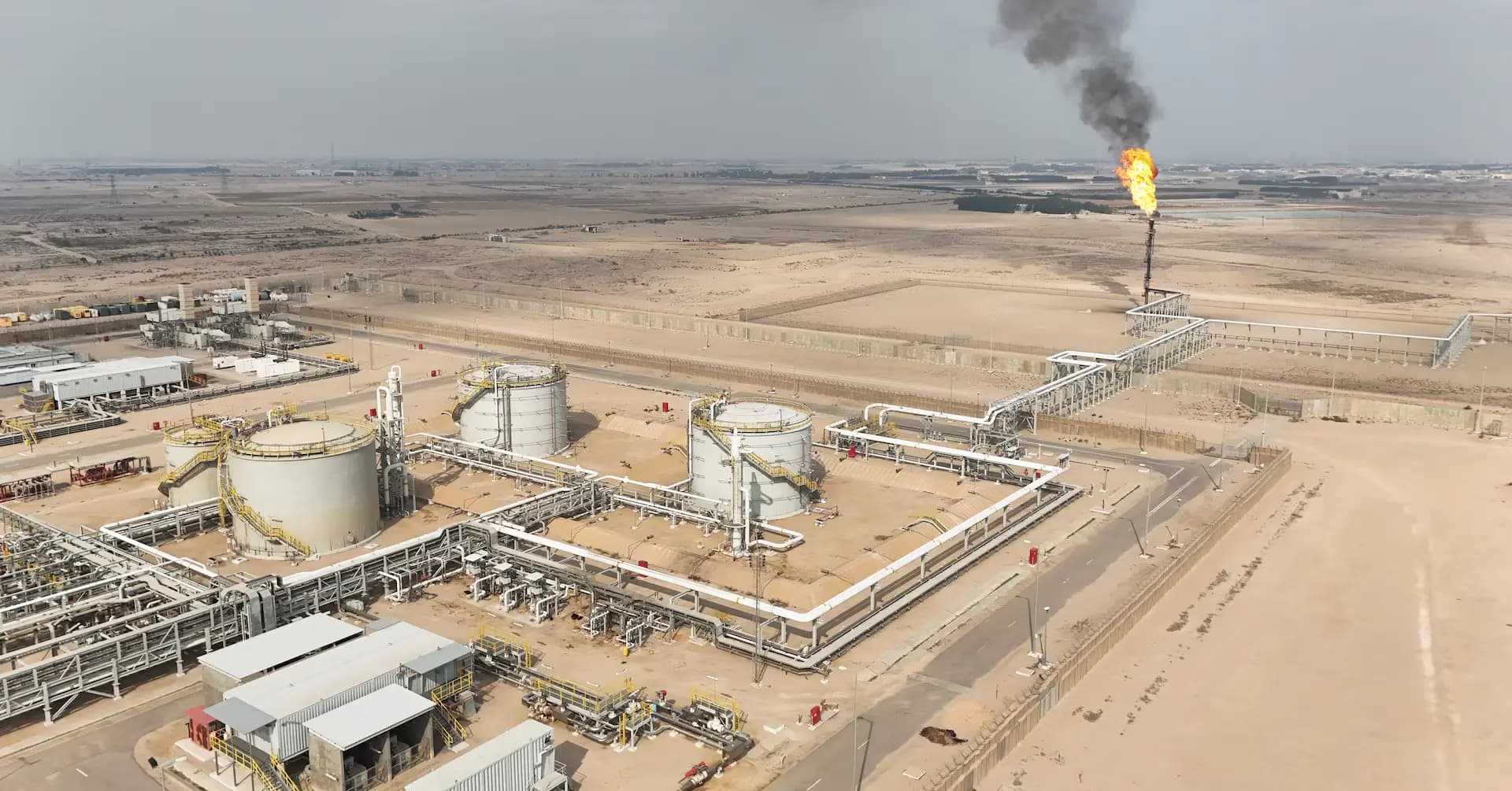 Irak’ın günlük petrol ihracatı 4 milyon varile yaklaştı