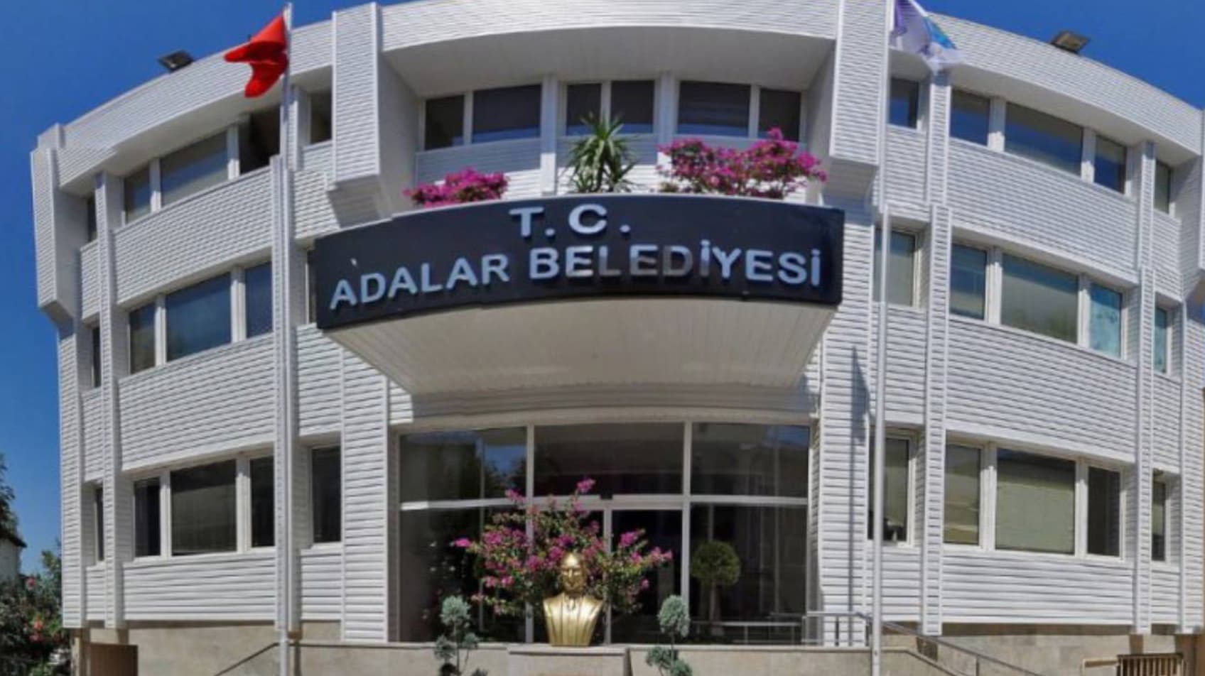 Adalar Belediyesi’nde başkanvekilliği seçimi ertelendi