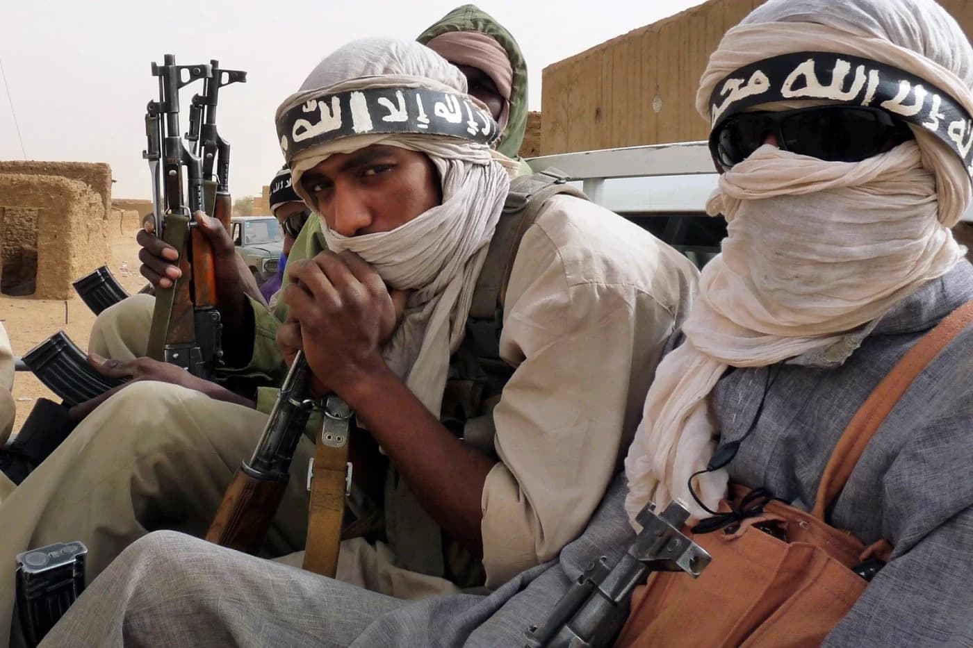 زوبەیدی: قاعیدە لە ئەفریقا دەبووژێتەوە و پار زیاتر لە 2800 هێرشی کردووە
