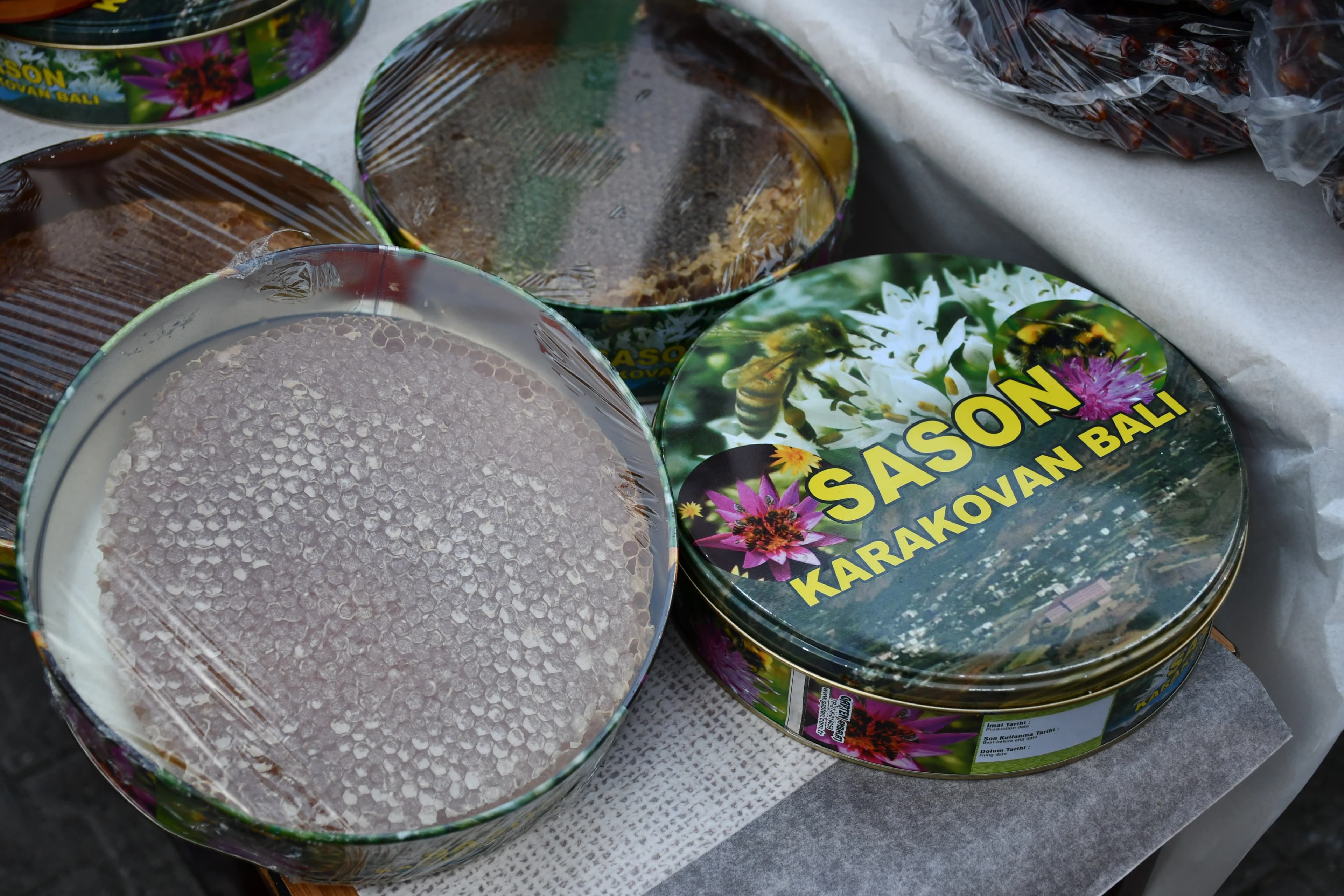 Batman Sason’da 1 kilo bal 400 bin liraya satıldı