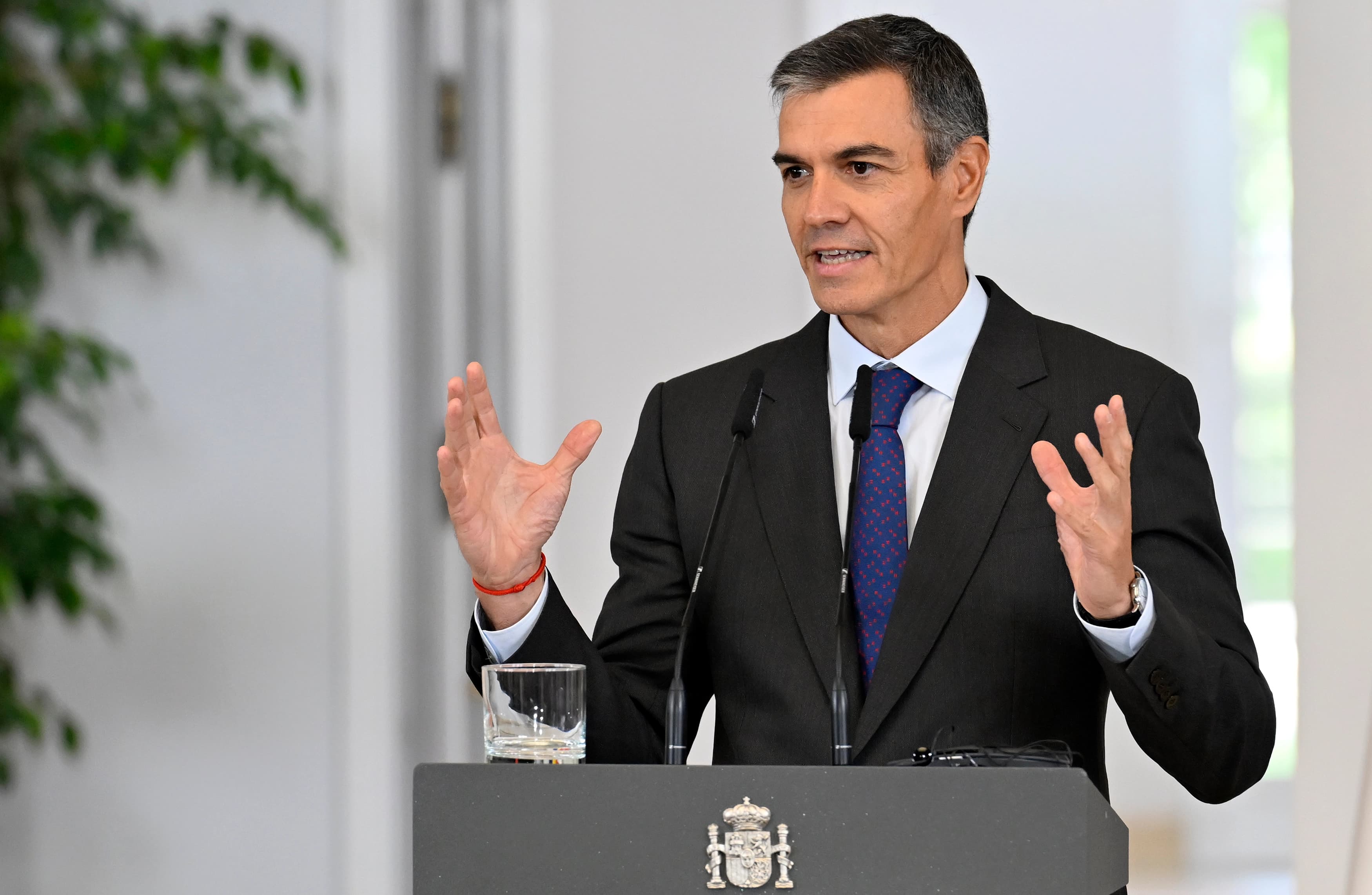 İspanya Başbakanı Pedro Sanchez parlamentoyu fesh etti: Erken seçim kararı aldı