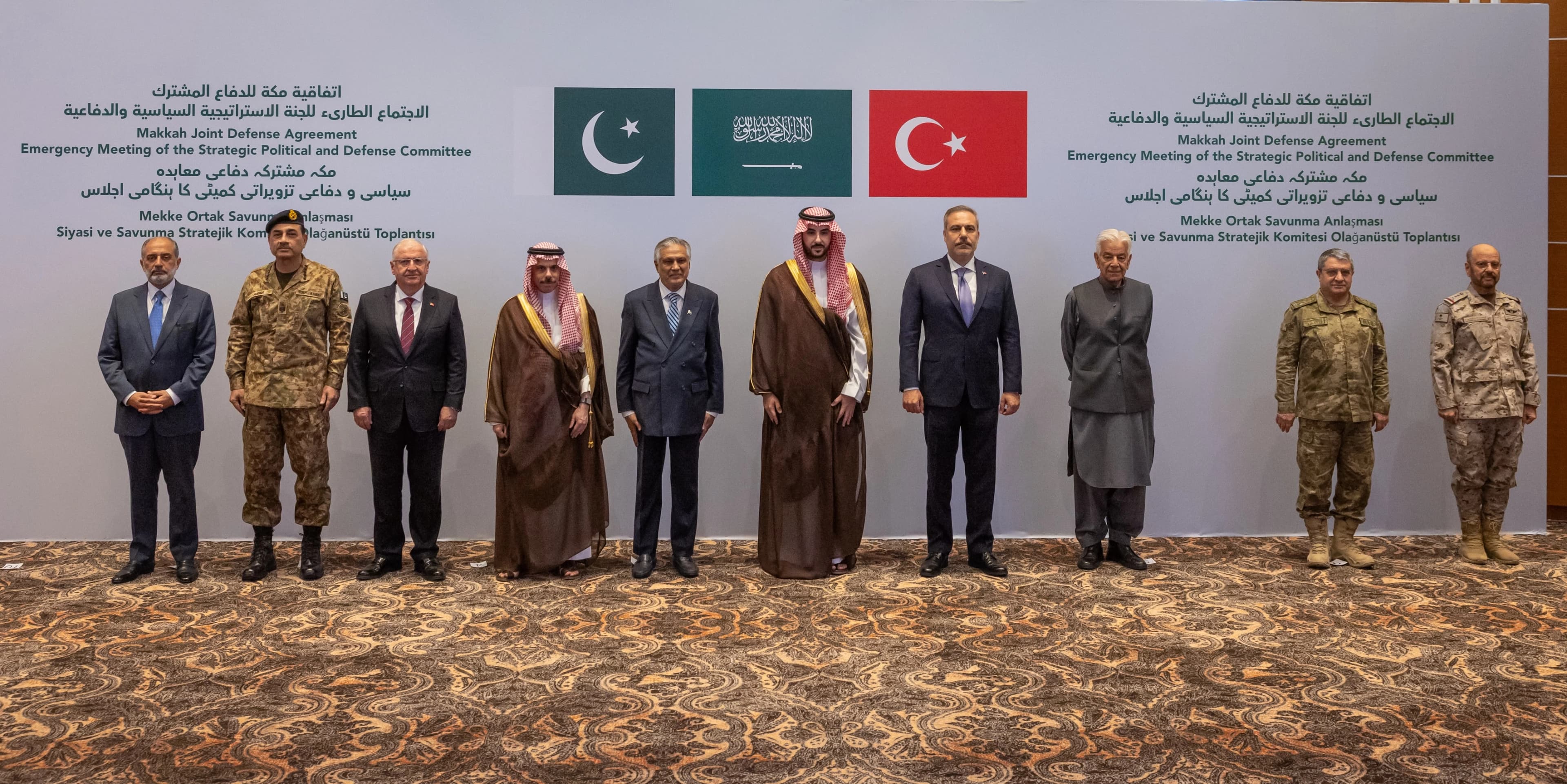 Bakanlar, Mekke Anlaşması komite toplantısı için Riyad'da!