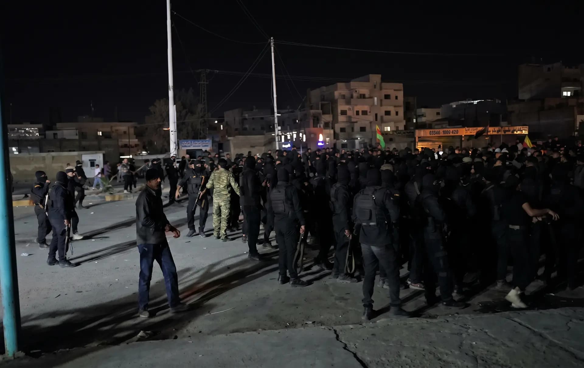 Li Hisîçayê xwenîşandan: Hêzên ewlehiyê gule reşandin