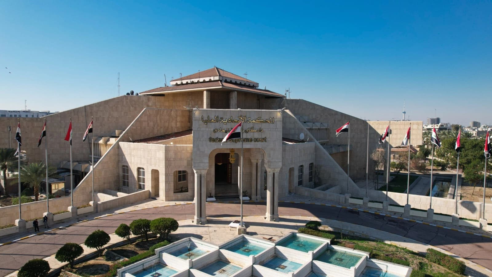 کوردێکى رۆژئاڤا لە دادگەى فیدراڵیی عێراق سکاڵا دەکات