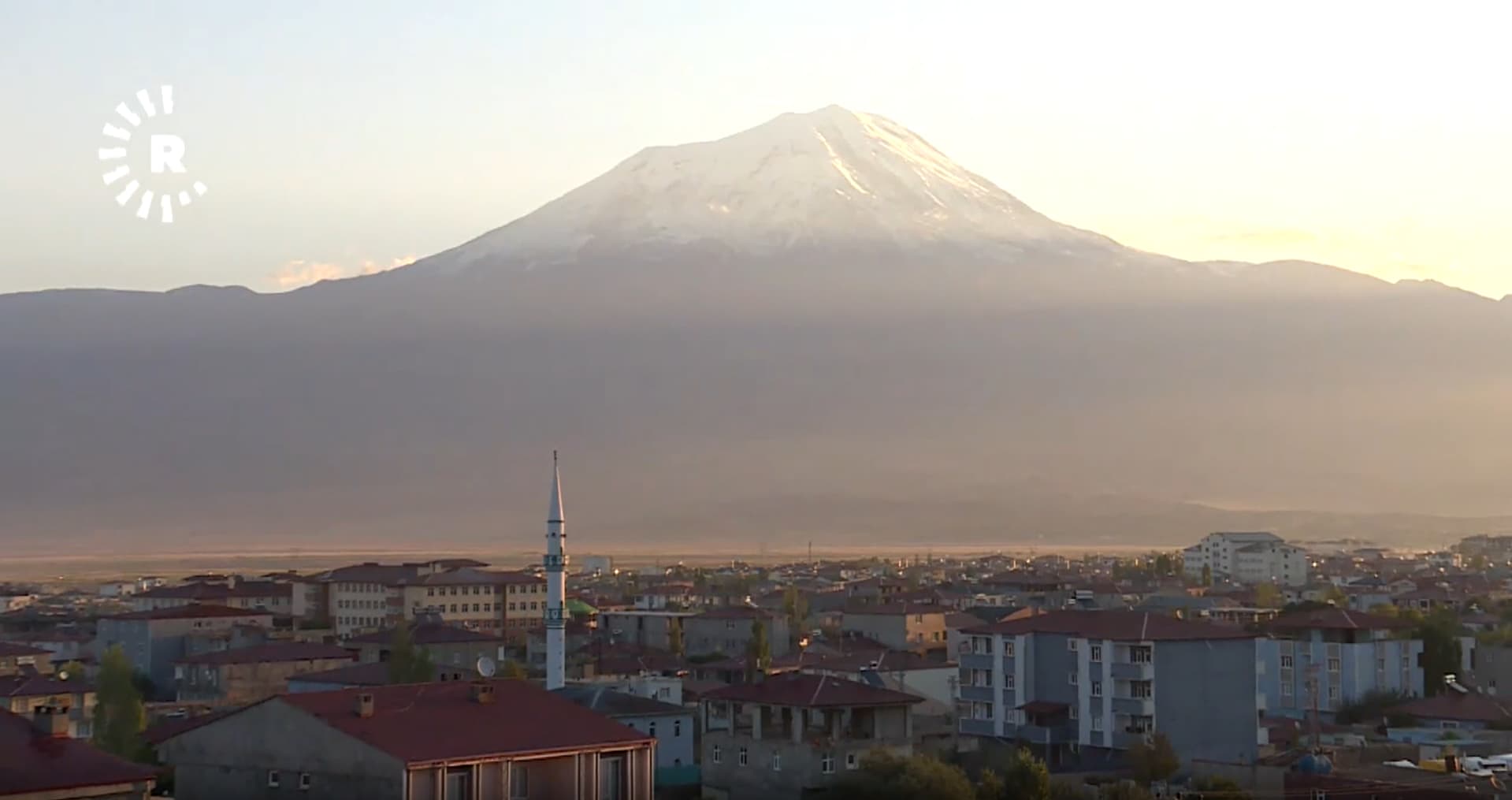 Ağrı’da Nuh’un Gemisi’ni bulmak için tarihi araştırma