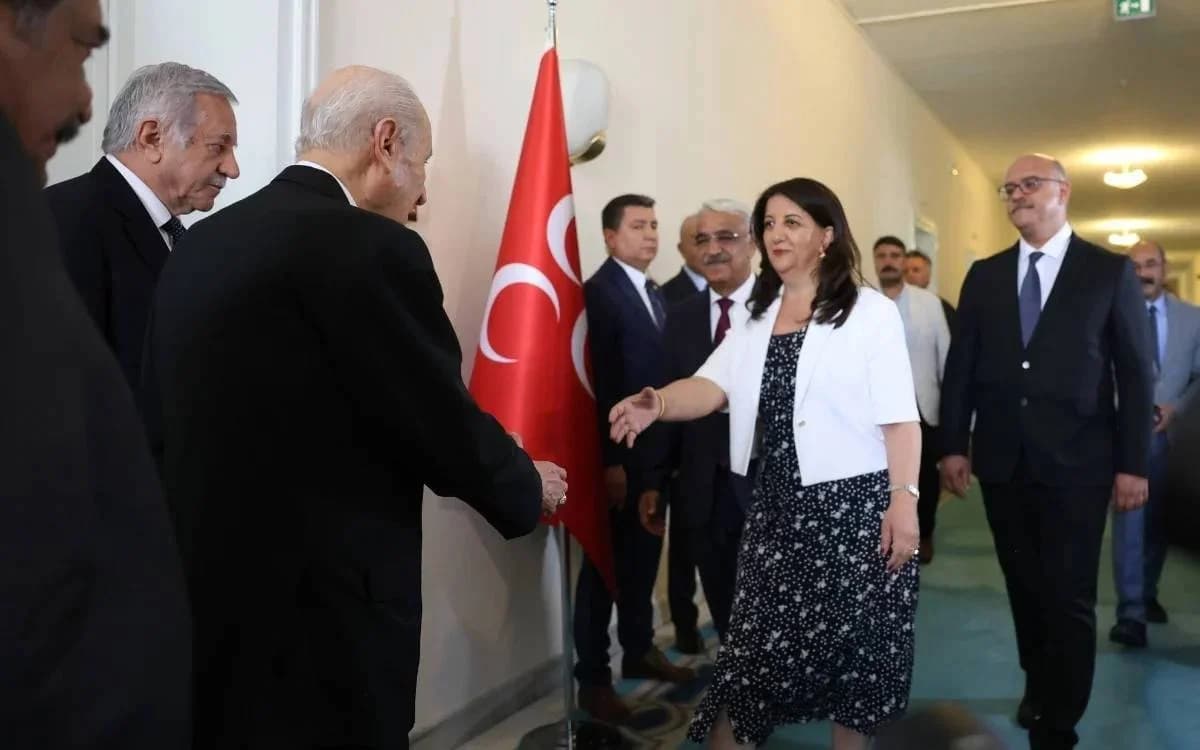 İmralı Heyeti Devlet Bahçeli ile görüştü