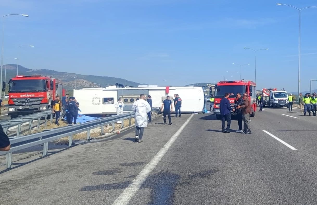 Manisa’da katliam gibi kaza: 11 ölü, 26 yaralı!