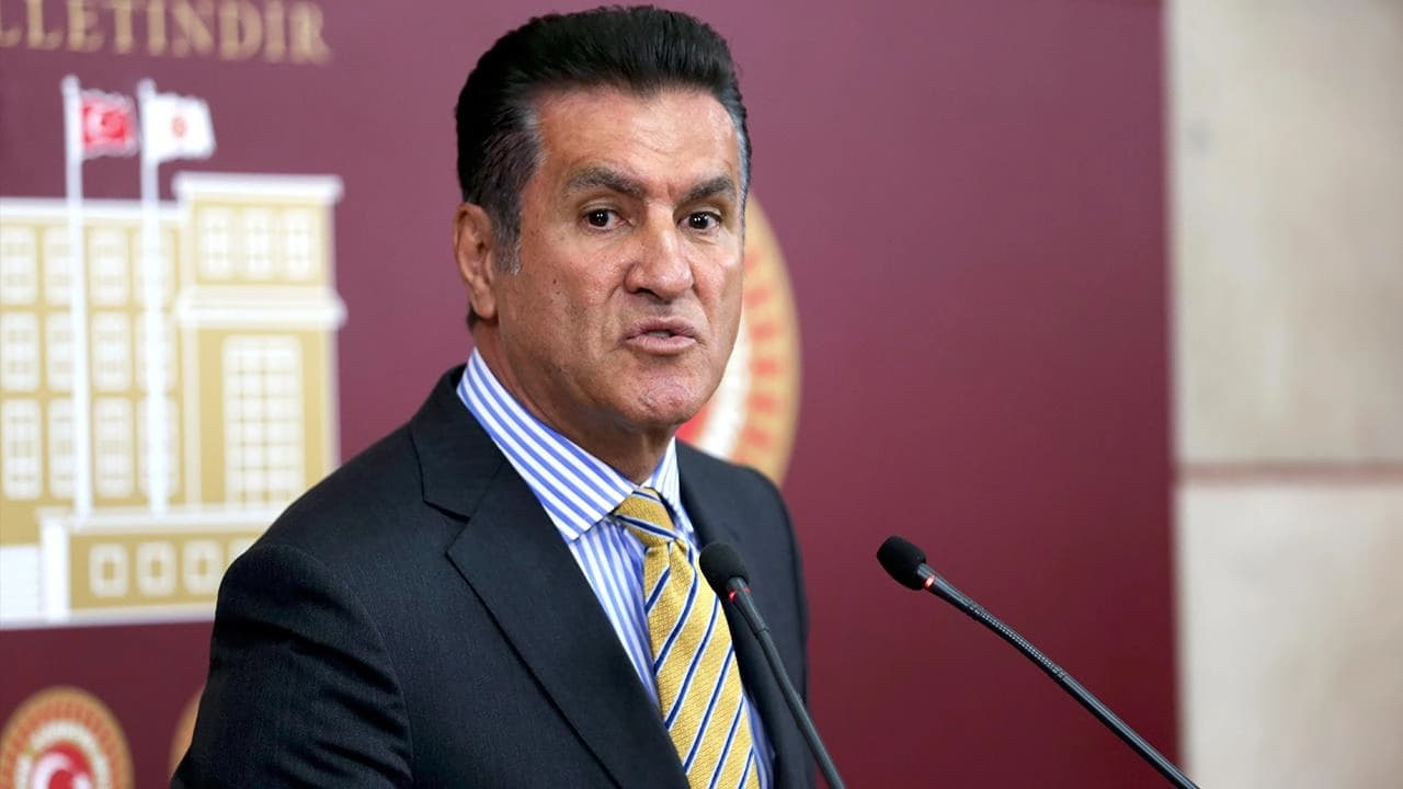 Oğulları ve eski eşi hakkındaki gözaltı kararı sonrası Mustafa Sarıgül'den açıklama