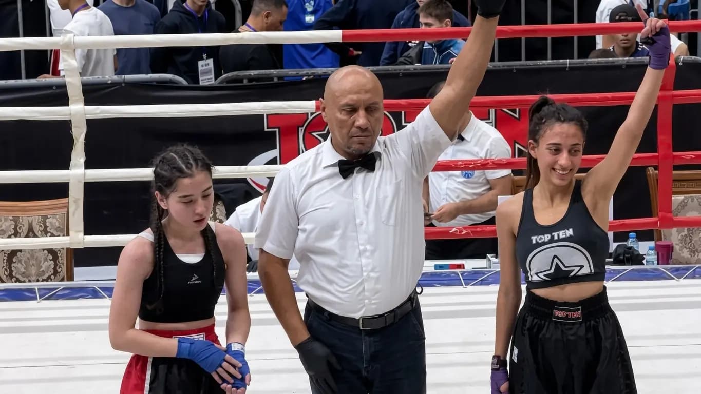 Diyarbakırlı Nehir Aytulun, WAKO Kick Boks Dünya Kupası'nda şampiyon oldu